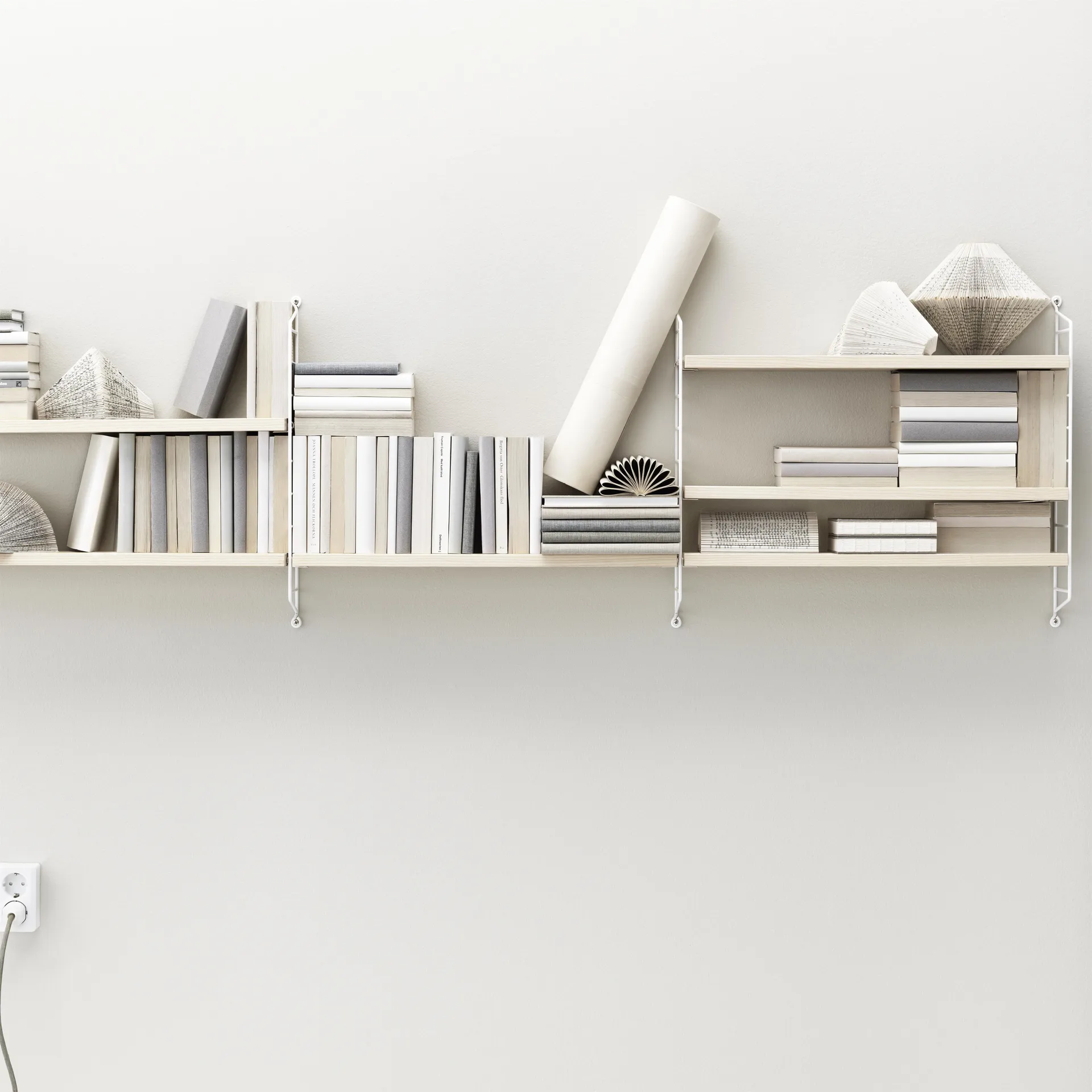 Scaffale String Pocket faggio-bianco, bianco - frassino String