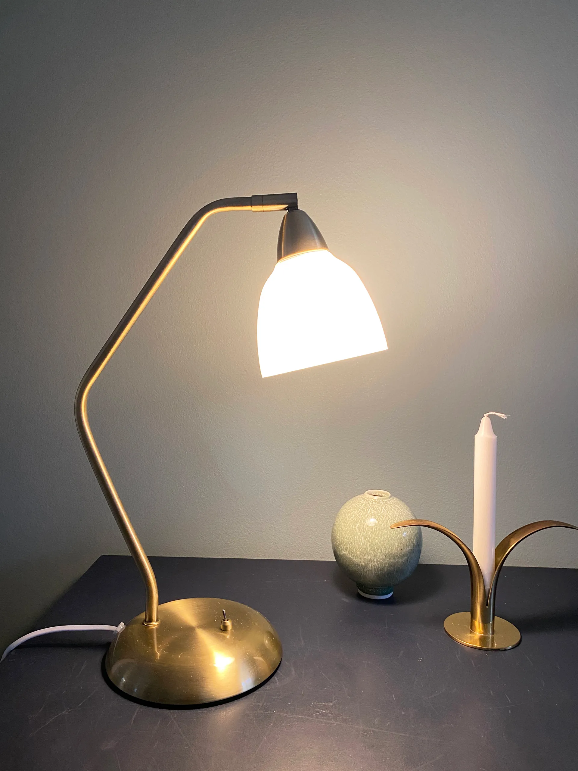 Lampada da tavolo Urban, Brushed Brass Superliving