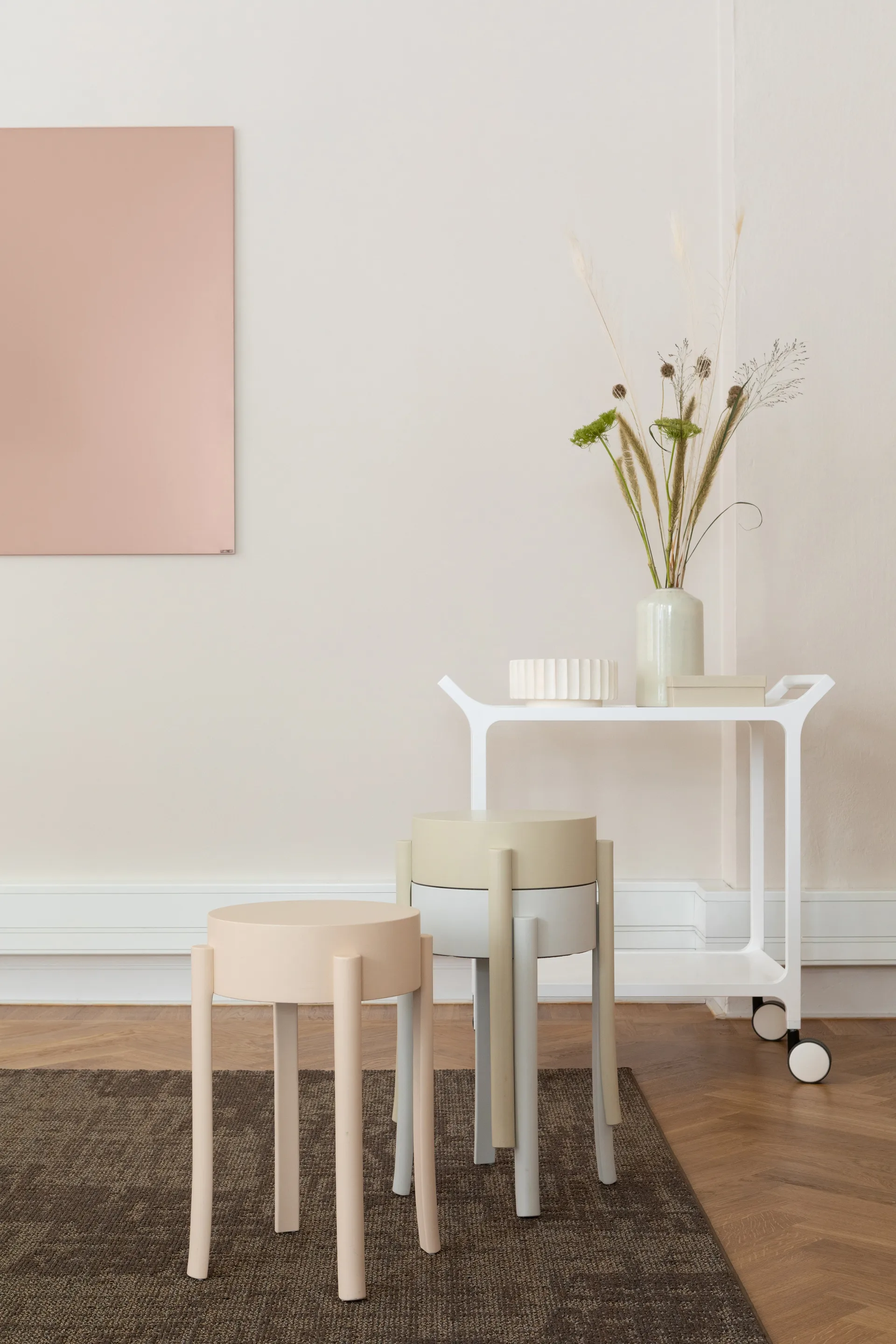 Carrello da servizio Teatime, Frassino bianco smaltato Swedese