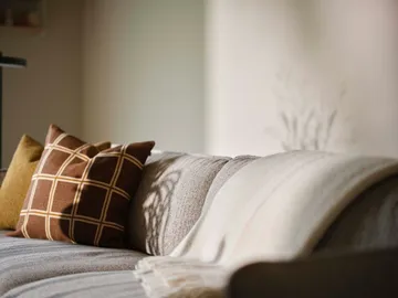 Divano Continental - Sealife Ivory/sand-acciaio cromato - Swedese