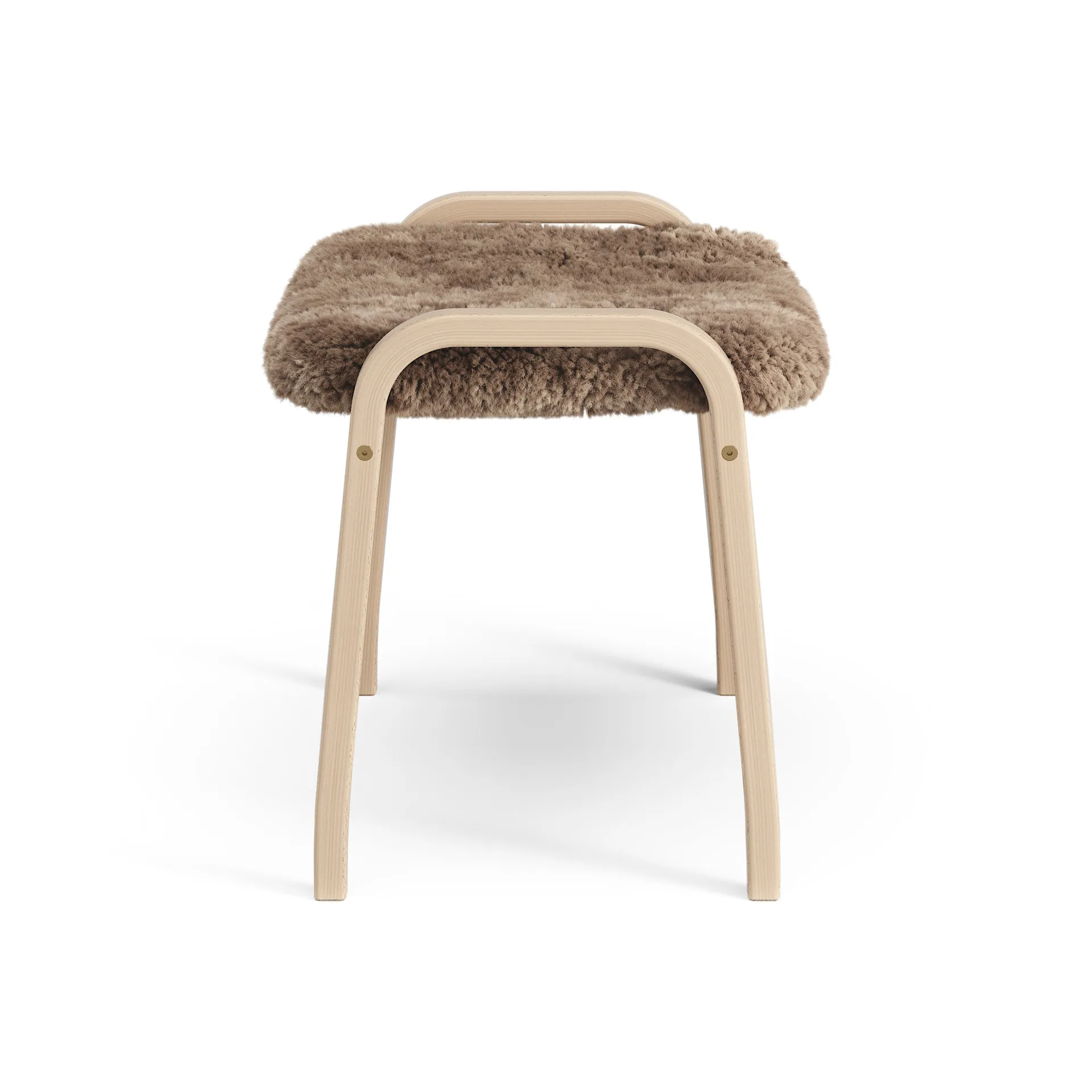 Poggiapiedi per bambini Lamini laccato faggio/pelle di pecora, Sahara (marrone nougat) Swedese