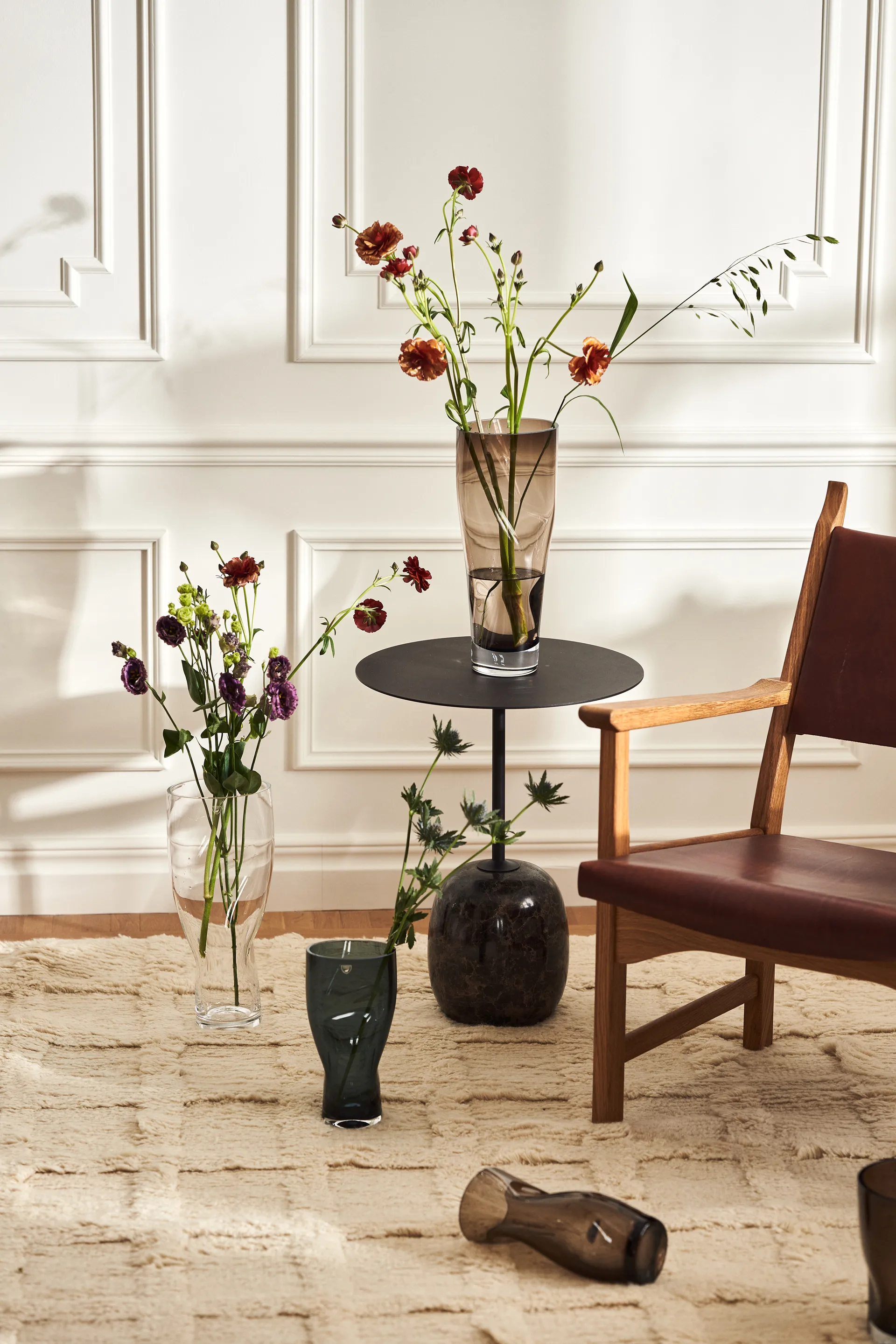 Poltrona Caryngo, Rovere oliato, cuoio marrone rossastro Swedese