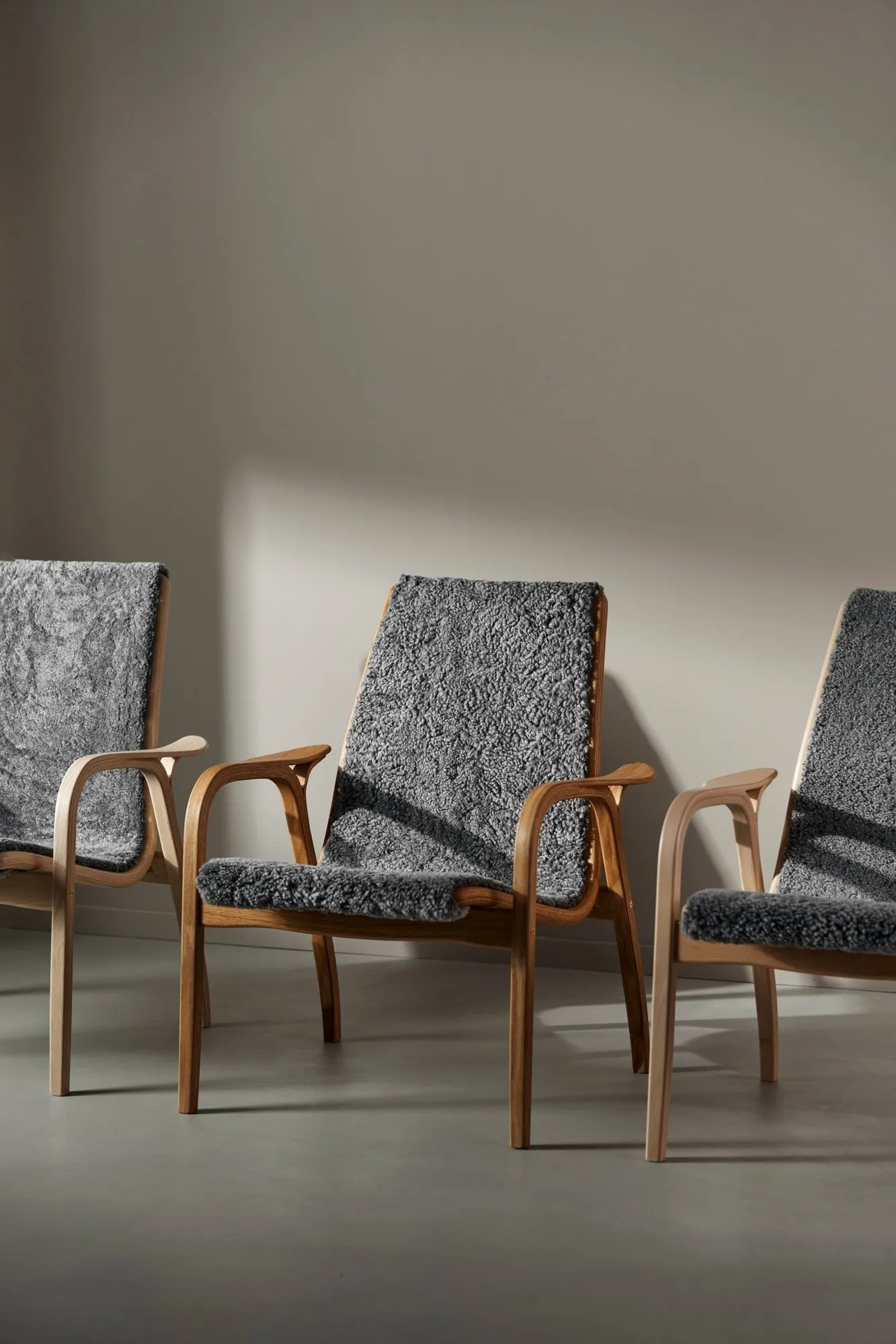 Poltrona Laminett rovere oliato/pelle di pecora, Scandinavian grey (grigio) Swedese