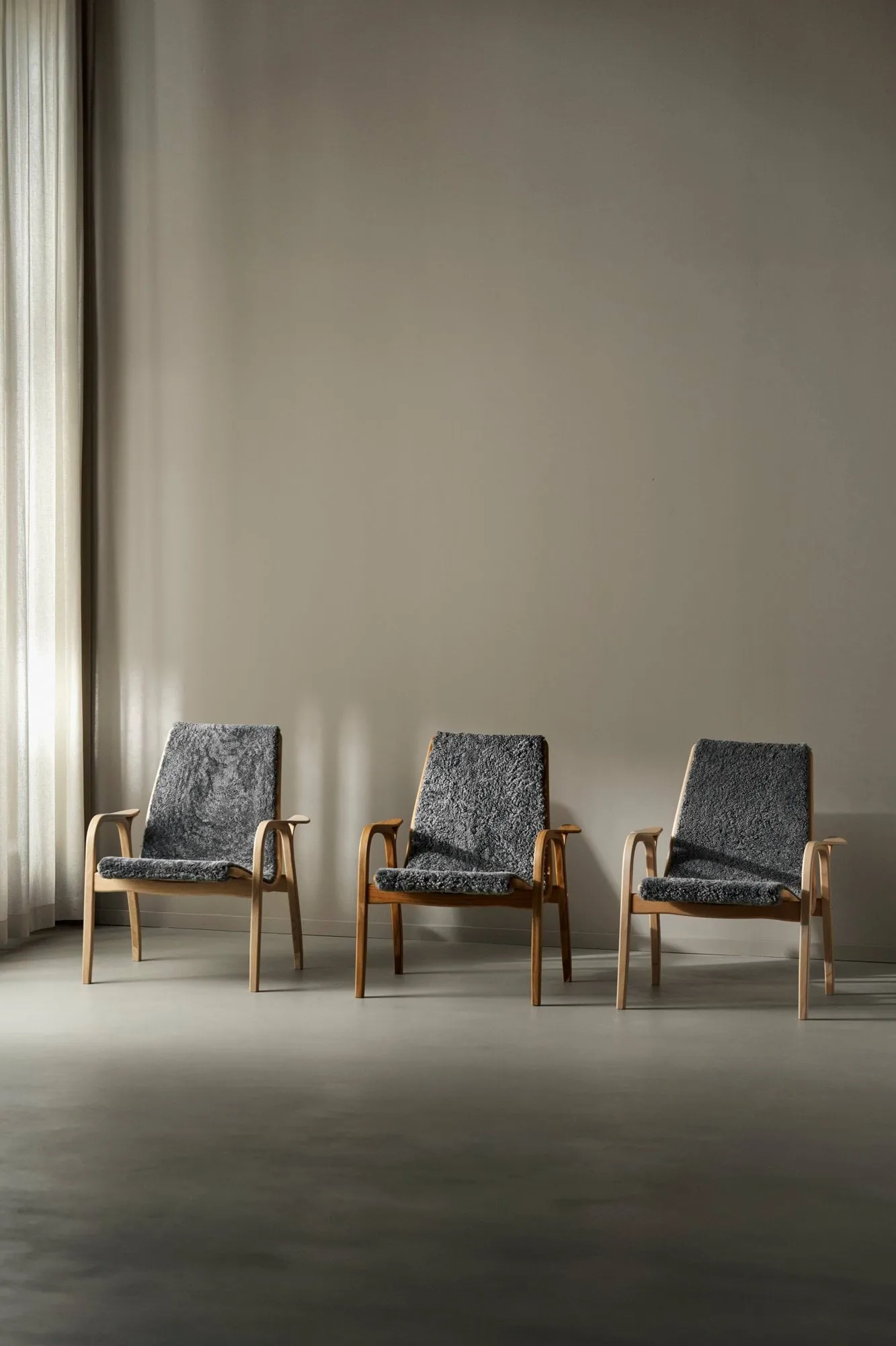 Poltrona Laminett rovere oliato/pelle di pecora, Scandinavian grey (grigio) Swedese