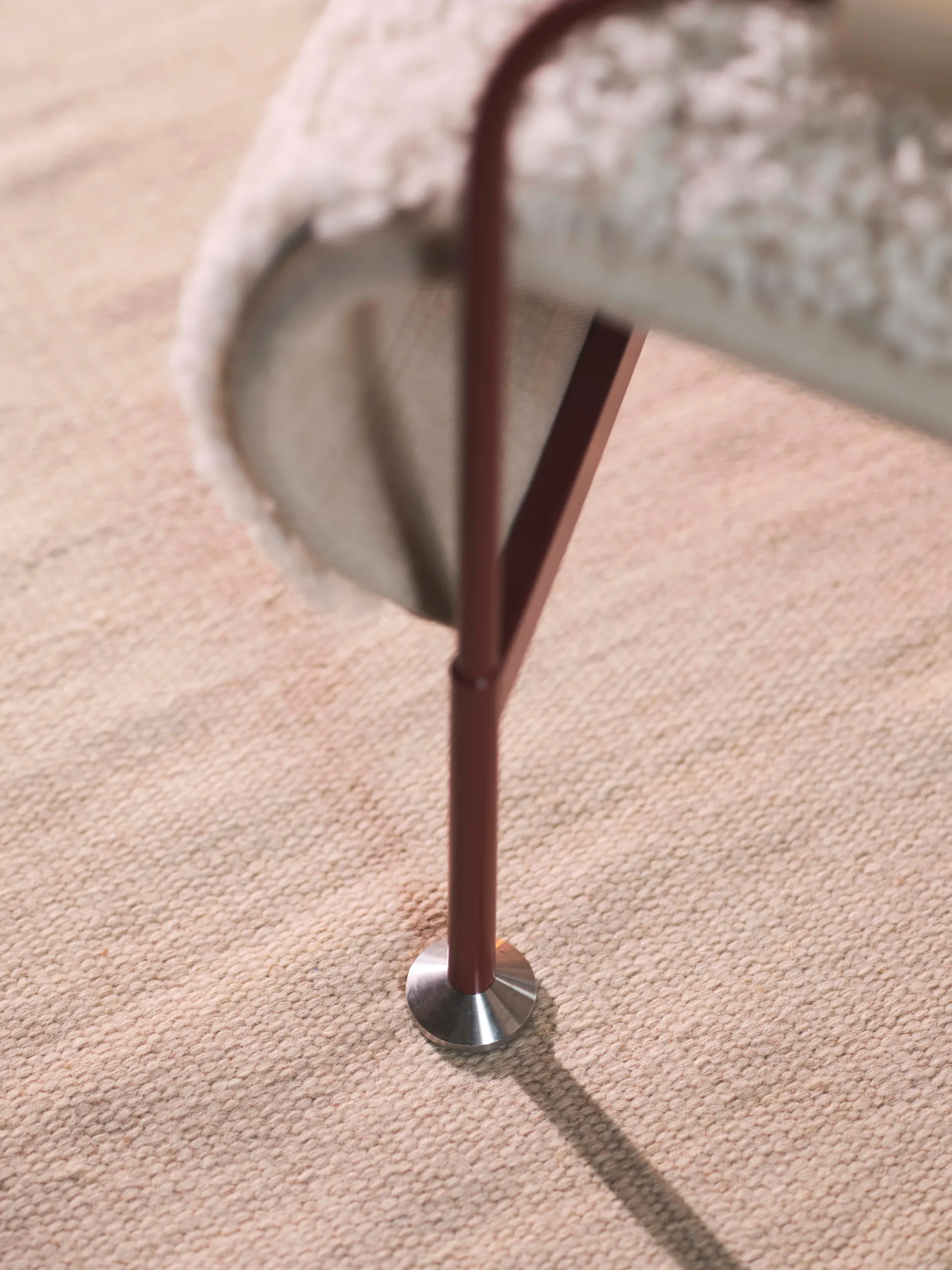 Poltrona Serpentine, Pelle di pecora Espresso-cromo Swedese