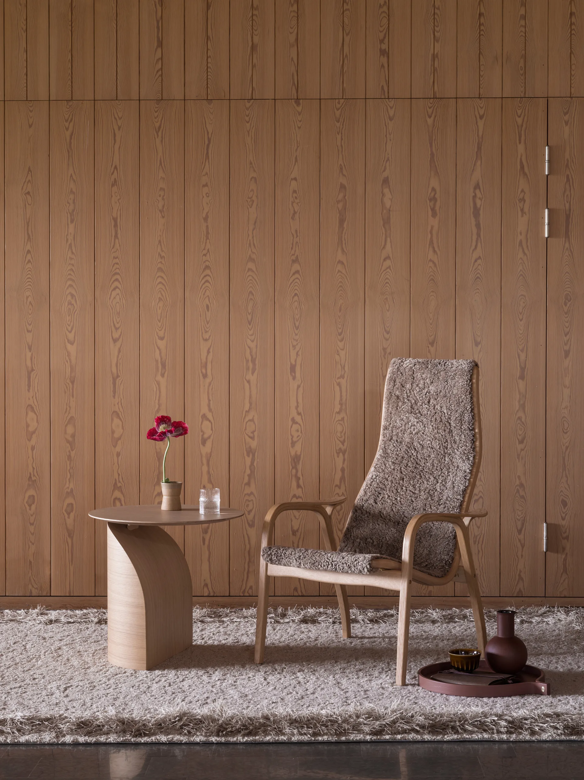 Poltroncina Lamino laccata faggio/pelle di pecora, Moonlight (beige) Swedese