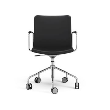 Sedia da ufficio Stella regolabile con schienale flessibile - pelle elmosoft 99999 nera, struttura cromata, braccioli rivestiti in pelle - Swedese