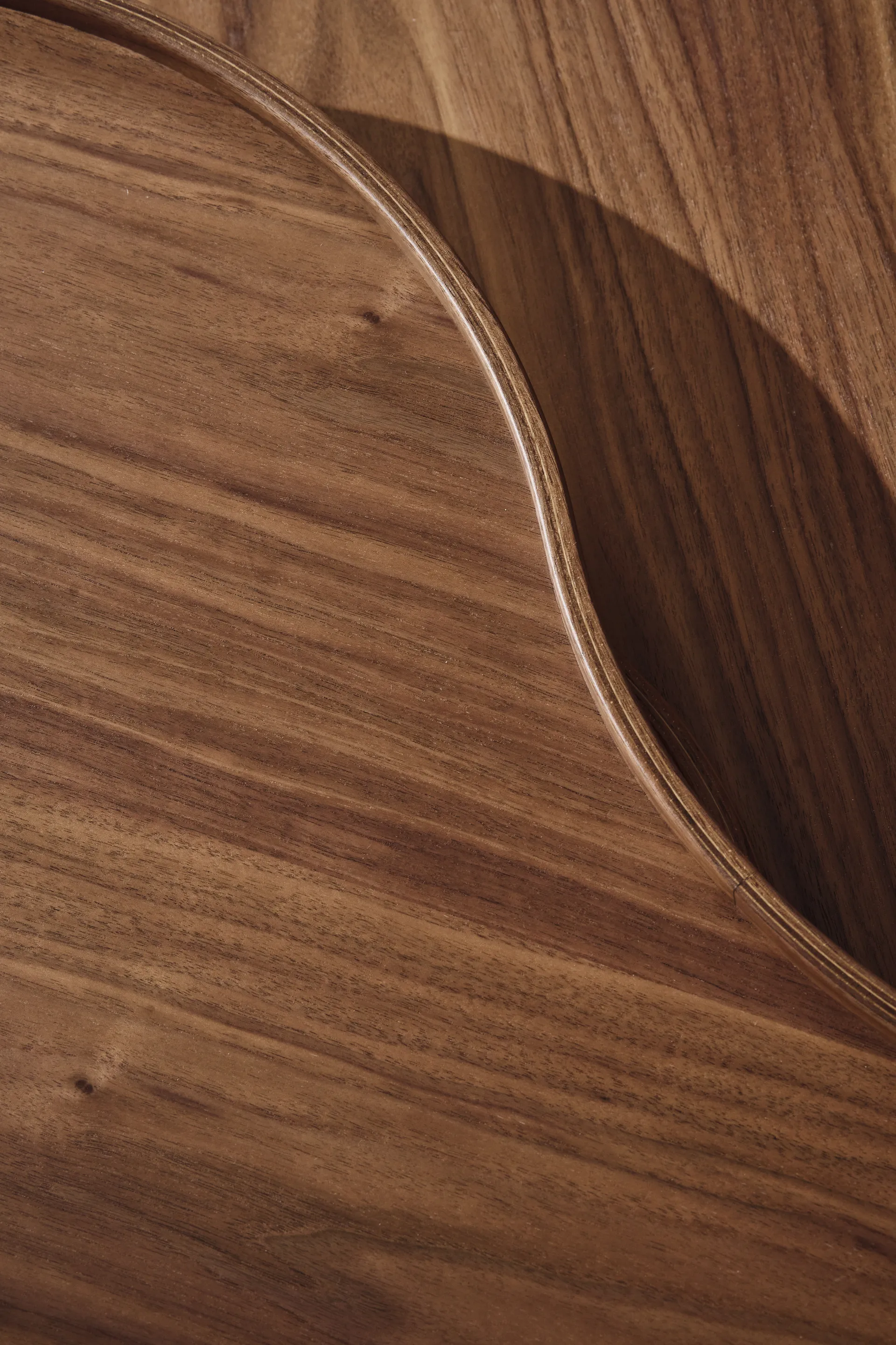 Tavolo Flower mono Edizione Speciale 107x114 cm, H39 cm-noce laccato-acciaio cromato Swedese