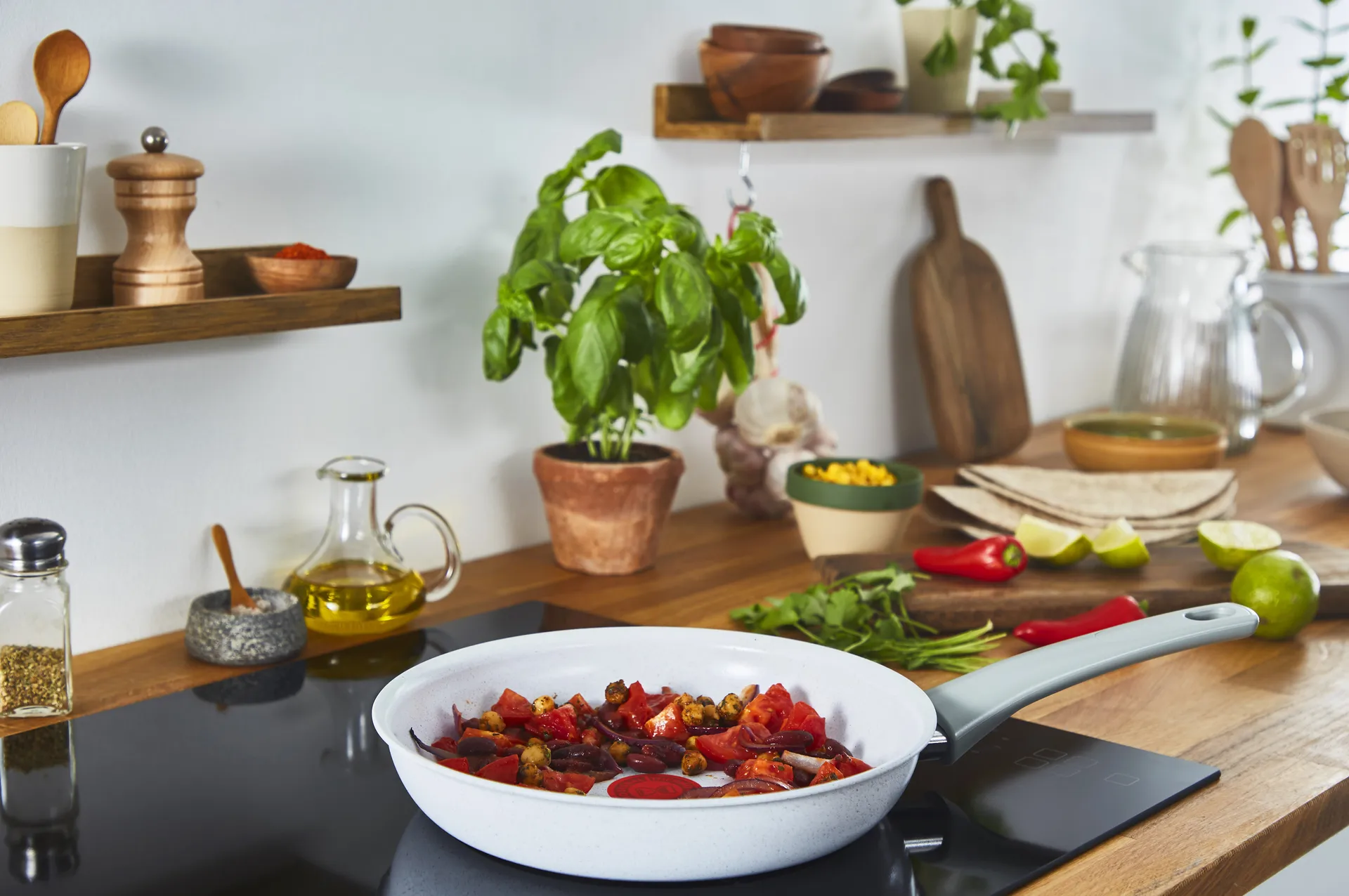 Padella Natural Chef grigia, 28 cm Tefal