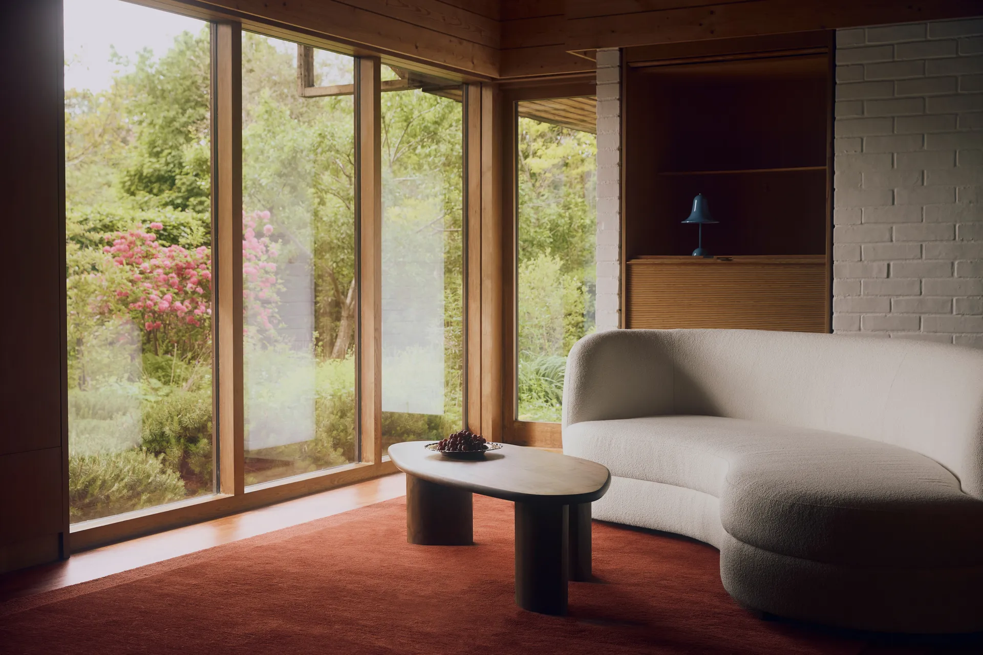 Divano Delon, Bouclé off-white Tinted