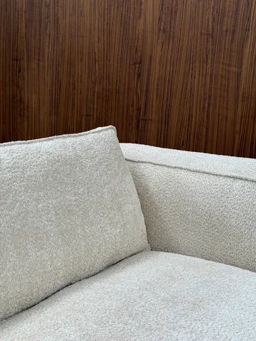 Divano Klinge - Bouclé soft sand - Tinted