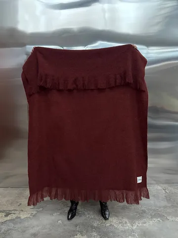 Fingal plaid in lana - Solid wine red, 130x170 cm - Tinted