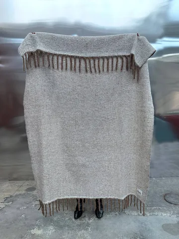 Fridh plaid in mohair - Brown-off white, 130x170 cm - Tinted