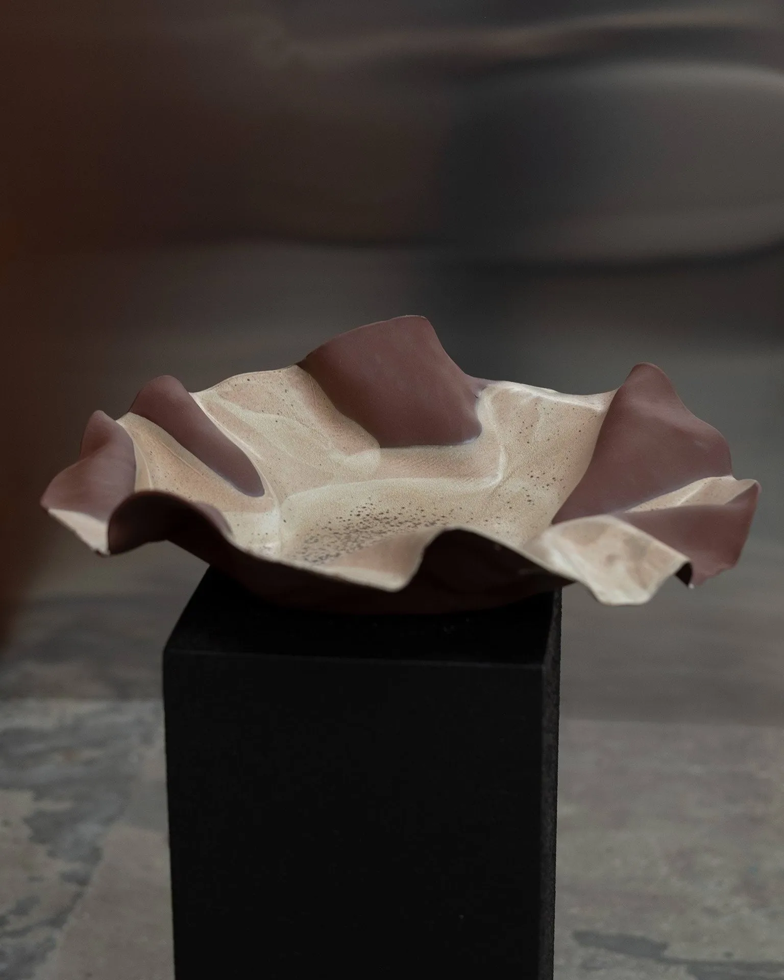 Hyllin piatto da portata, Marrone, 50x40x8 cm Tinted