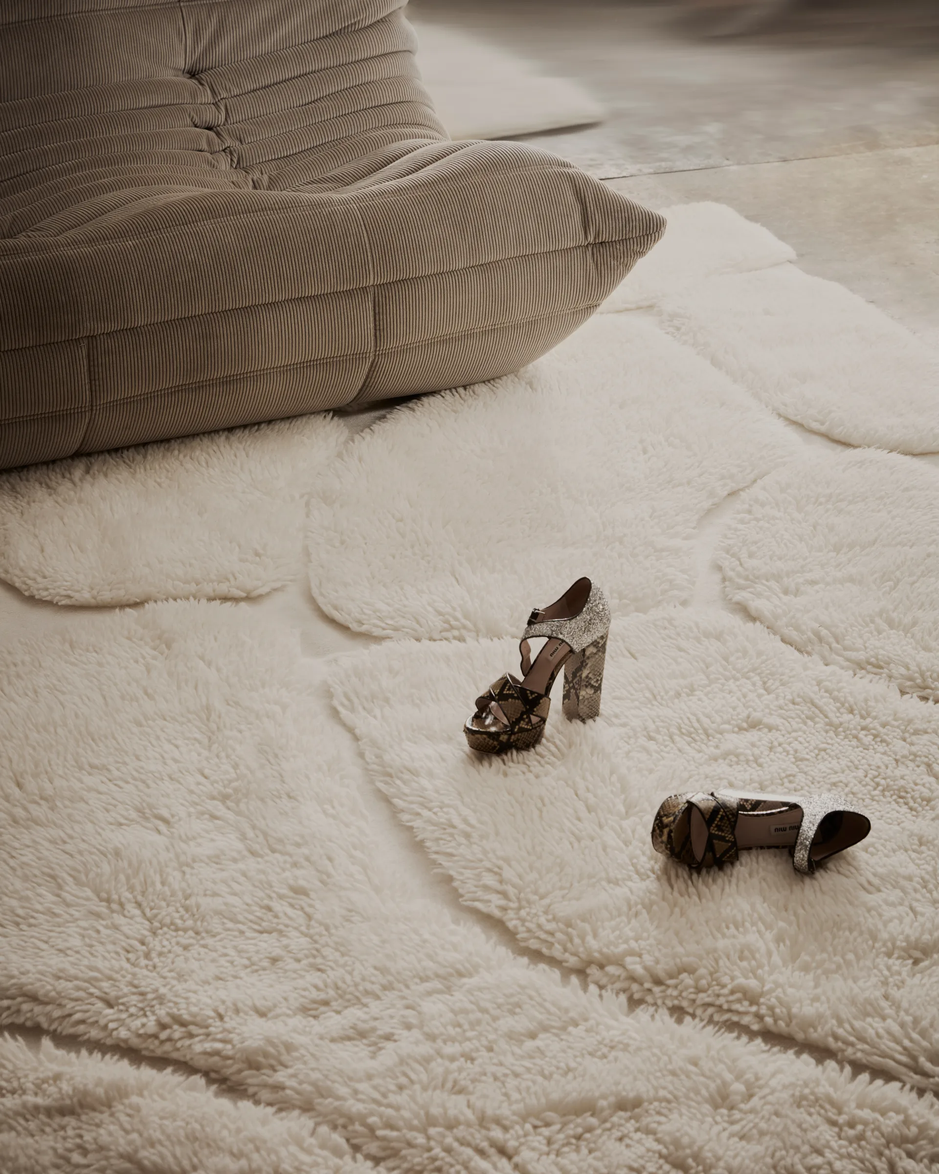 Tappeto in lana Kullin 250x350 cm, Offwhite Tinted