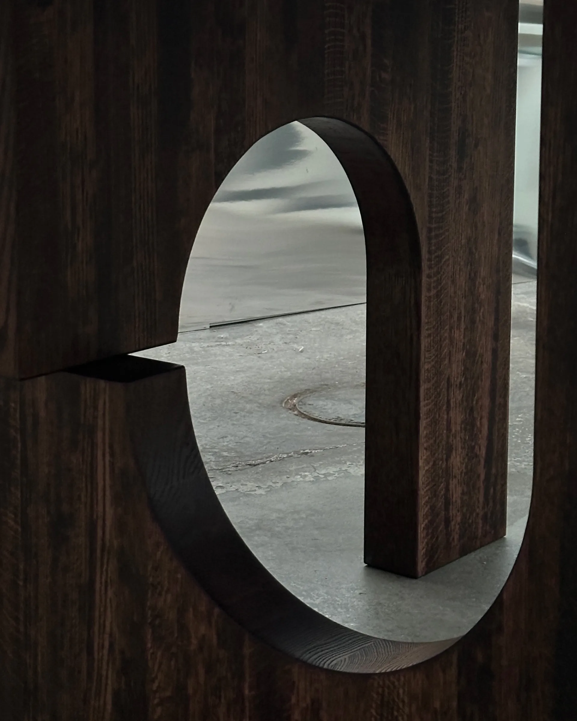 Tavolo da pranzo Sanders Ø160 cm, Noce tinto scuro Tinted