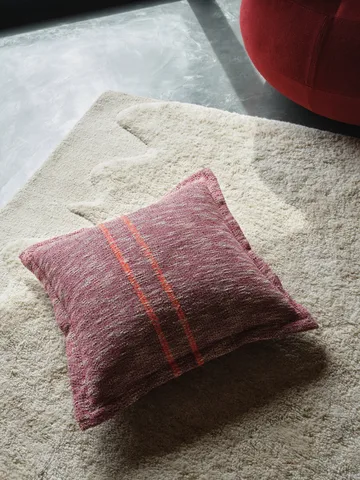 Cuscino decorativo Track - Burgundy, 56x56 cm - Tom Dixon