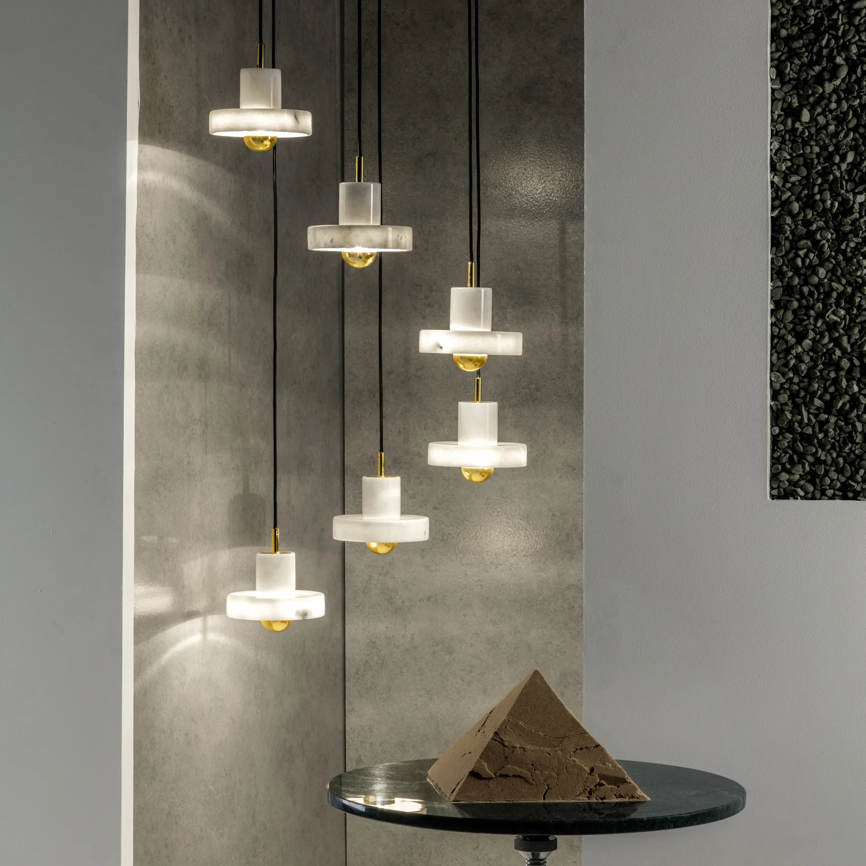 Lampada a sospensione Stone, Marmo bianco Tom Dixon