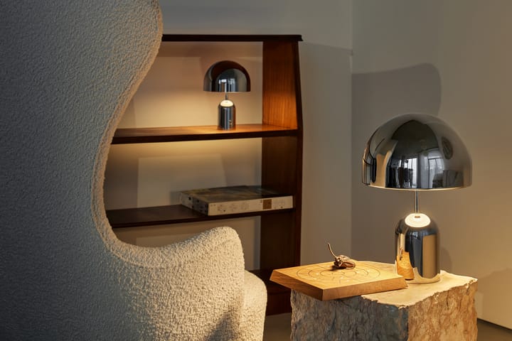 Lampada da tavolo Bell, Silver Tom Dixon