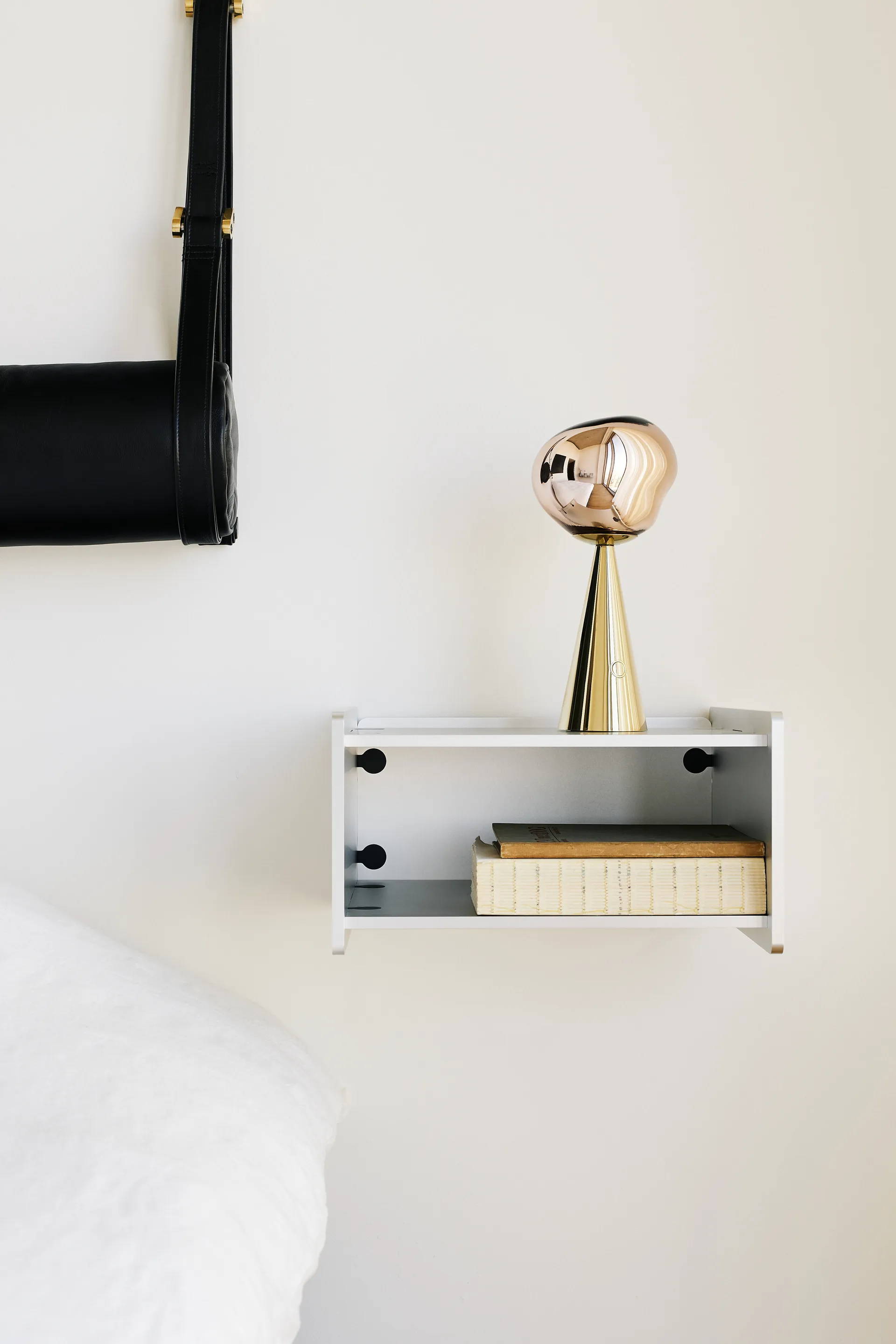 Lampada da tavolo Melt Portable, Oro Tom Dixon