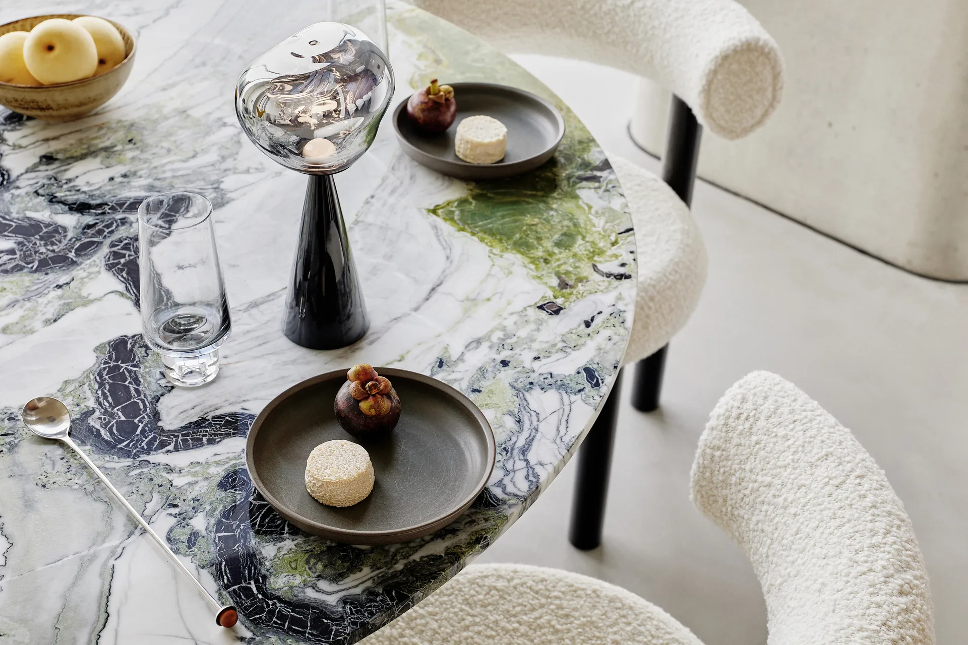 Lampada da tavolo portatile a LED Melt 28,5 cm, Nero Tom Dixon