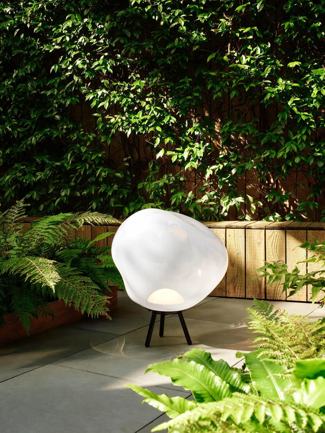 Lampada da terra Melt Portable LED grande, Opale Tom Dixon