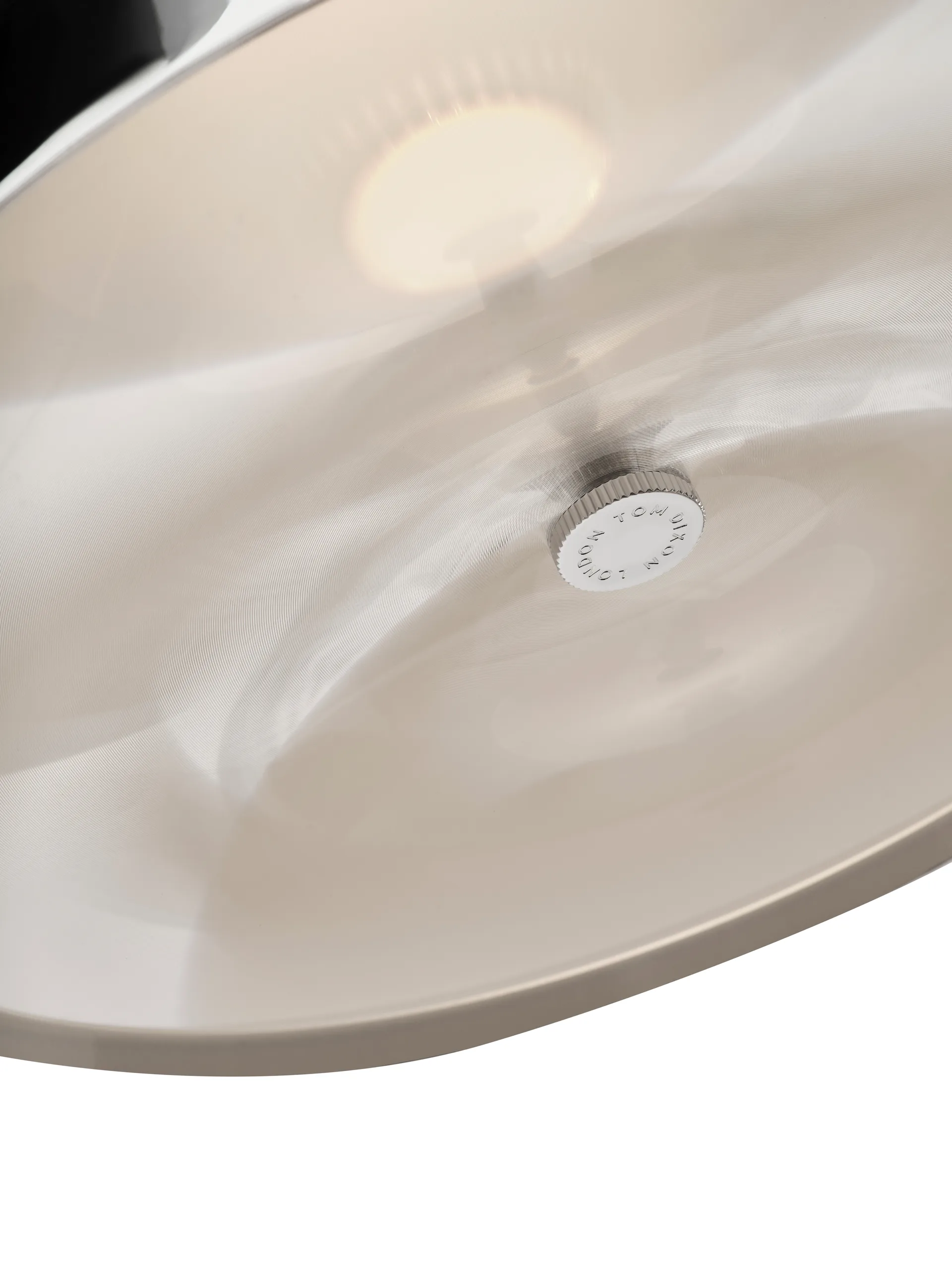 Lampada sospesa Pose, Argento, Ø25×24,5 cm Tom Dixon