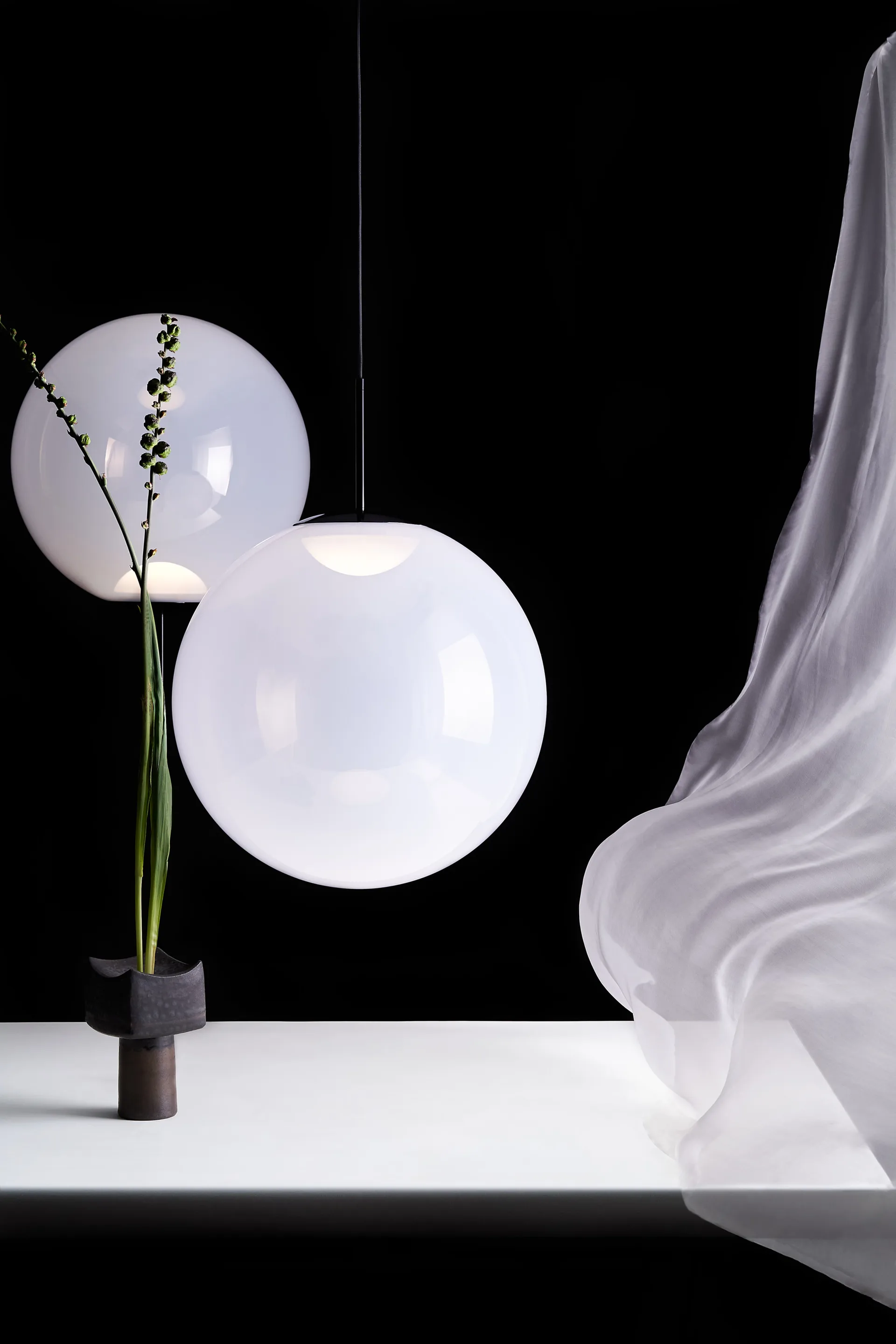 Lampadario Opal Ø 50 cm, Bianco Tom Dixon