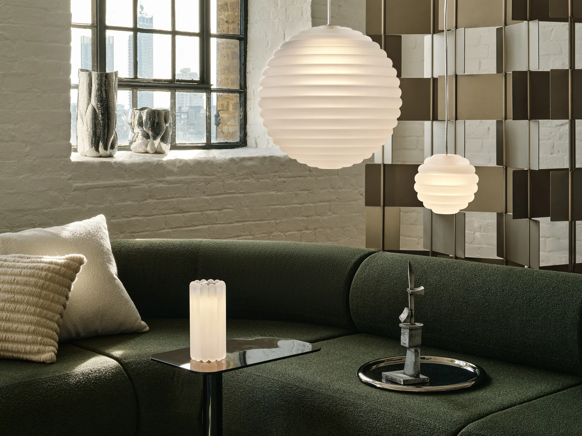 Press Sphere mini pendente LED Ø14,5 cm, Opaco Tom Dixon