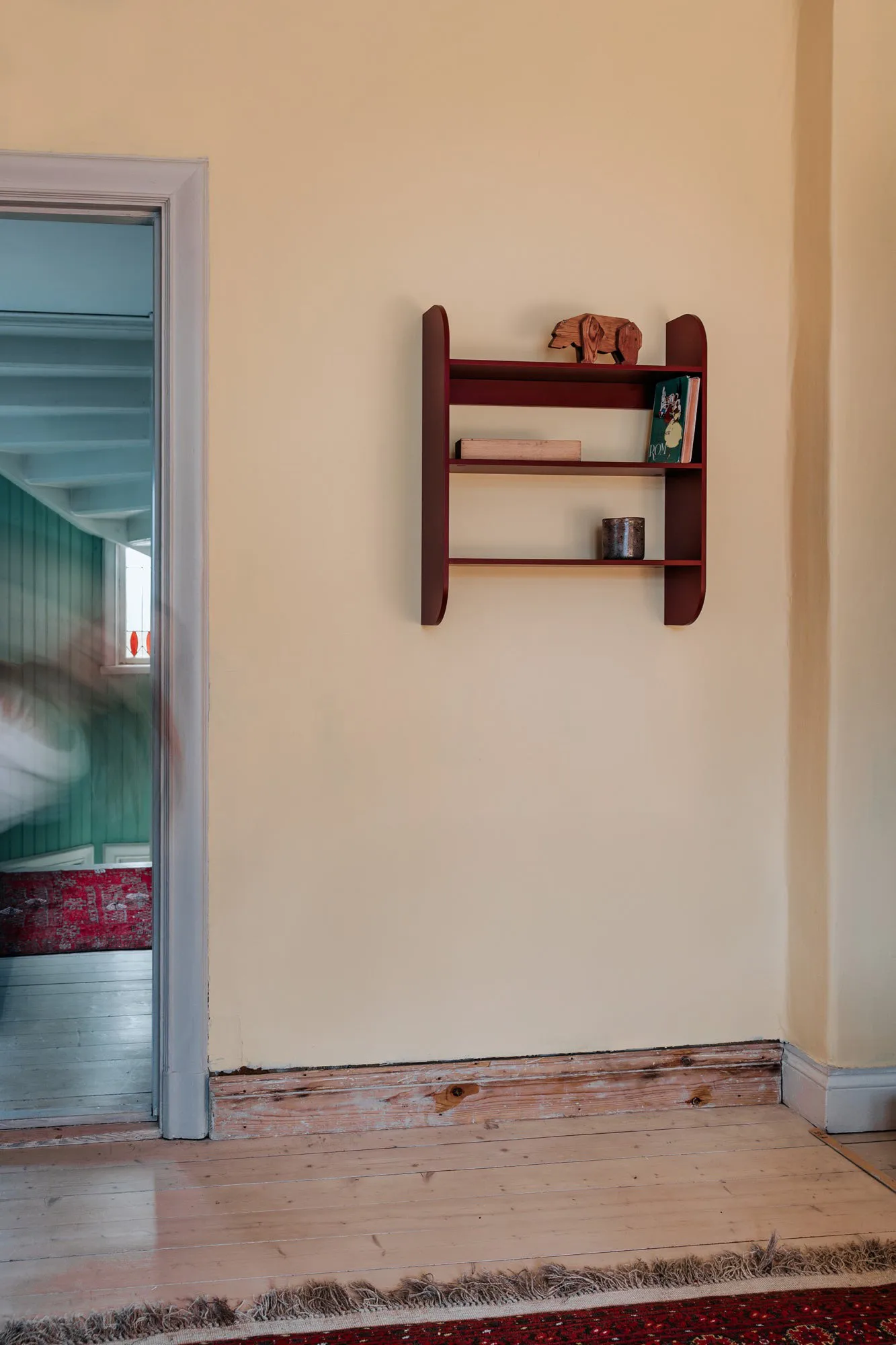 Mensola Strapats 62x73,6 cm, Burgundy TÔNN furniture