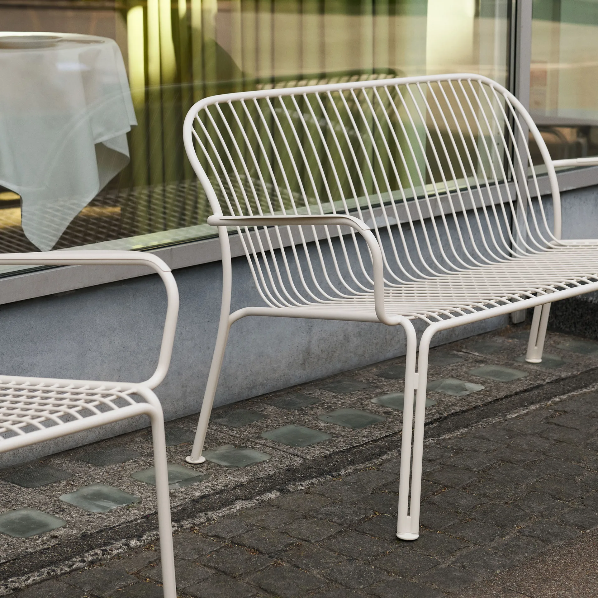 Divano lounge Thorvald SC110, Ivory, 143 cm &Tradition