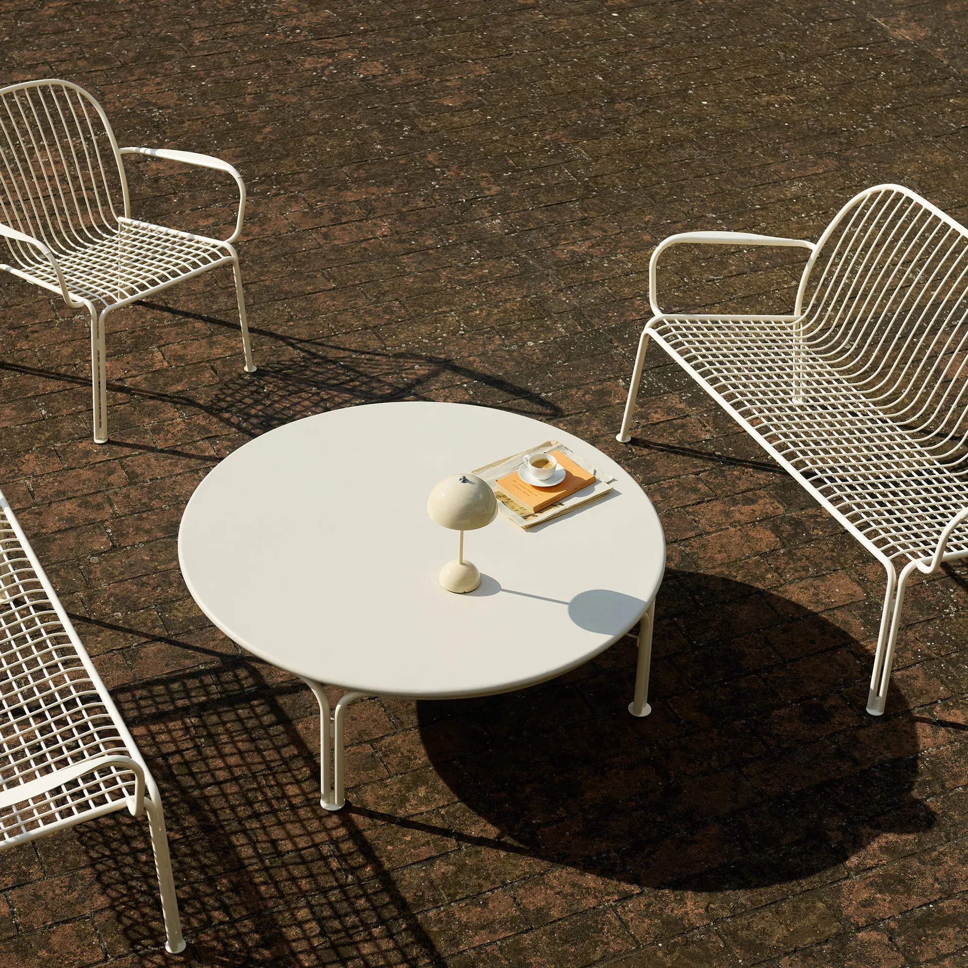 Divano lounge Thorvald SC110, Ivory, 143 cm &Tradition