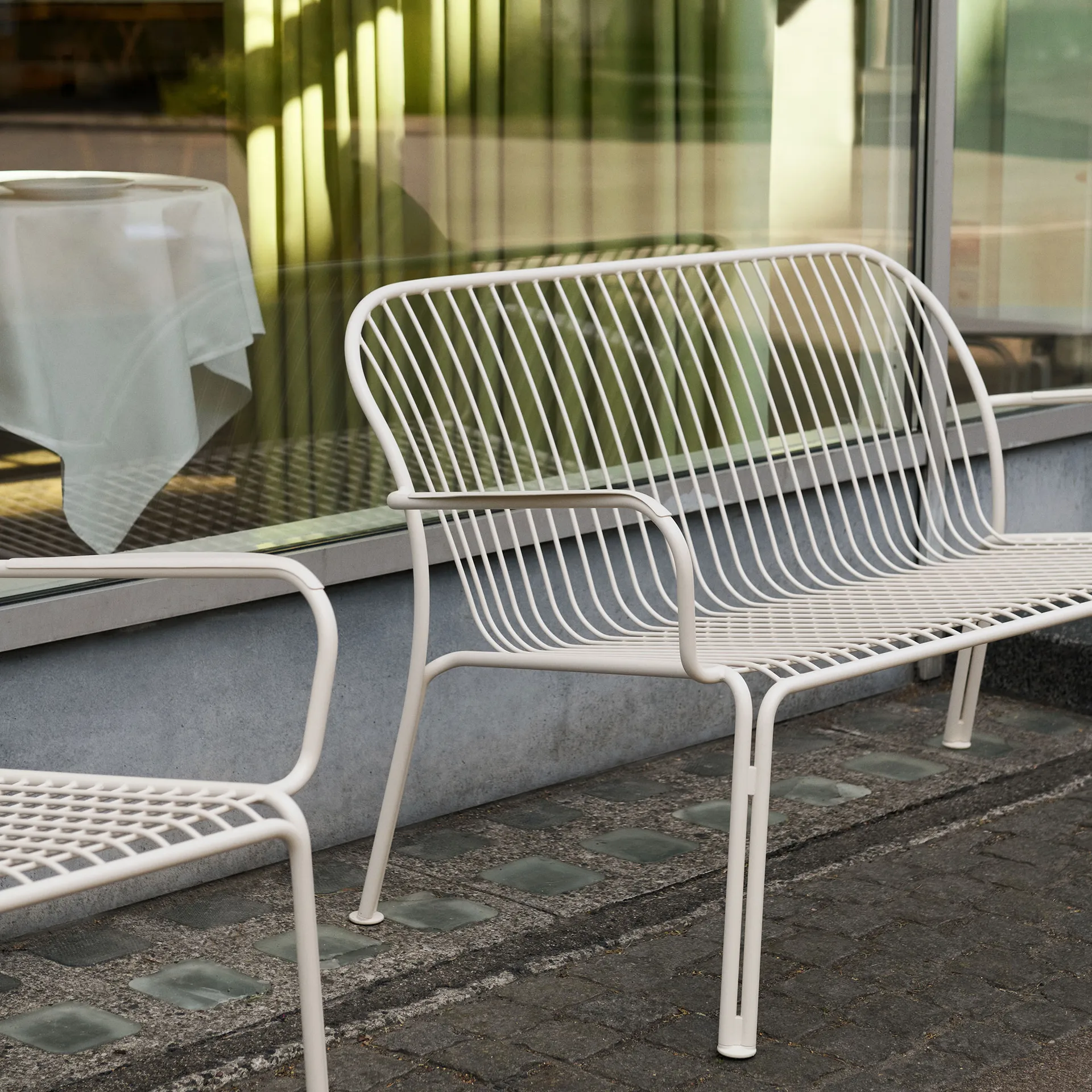 Divano lounge Thorvald SC110, Ivory, 143 cm &Tradition