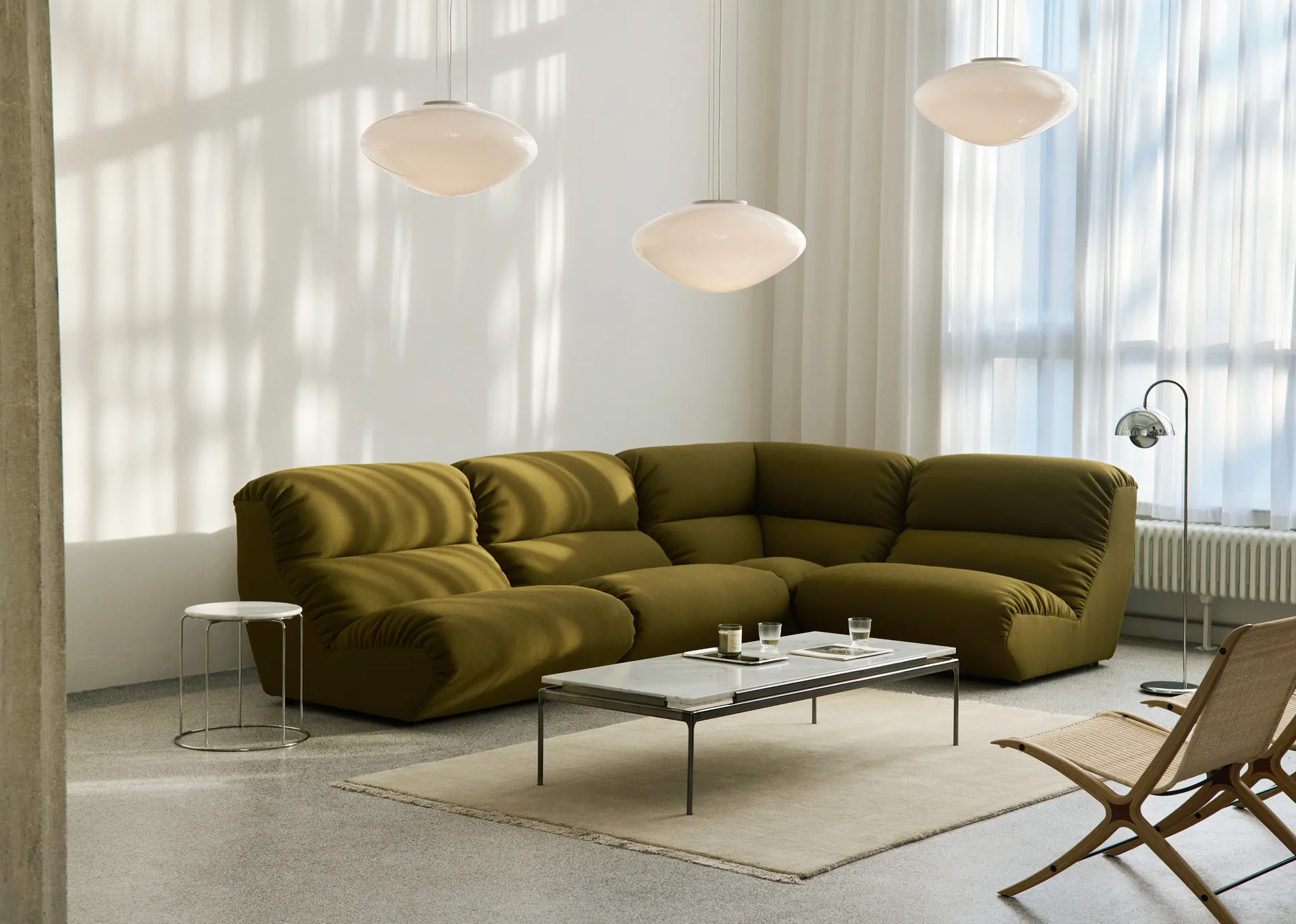 Divano modulare Hi Lo configurazione E Mylla 0971,  &Tradition