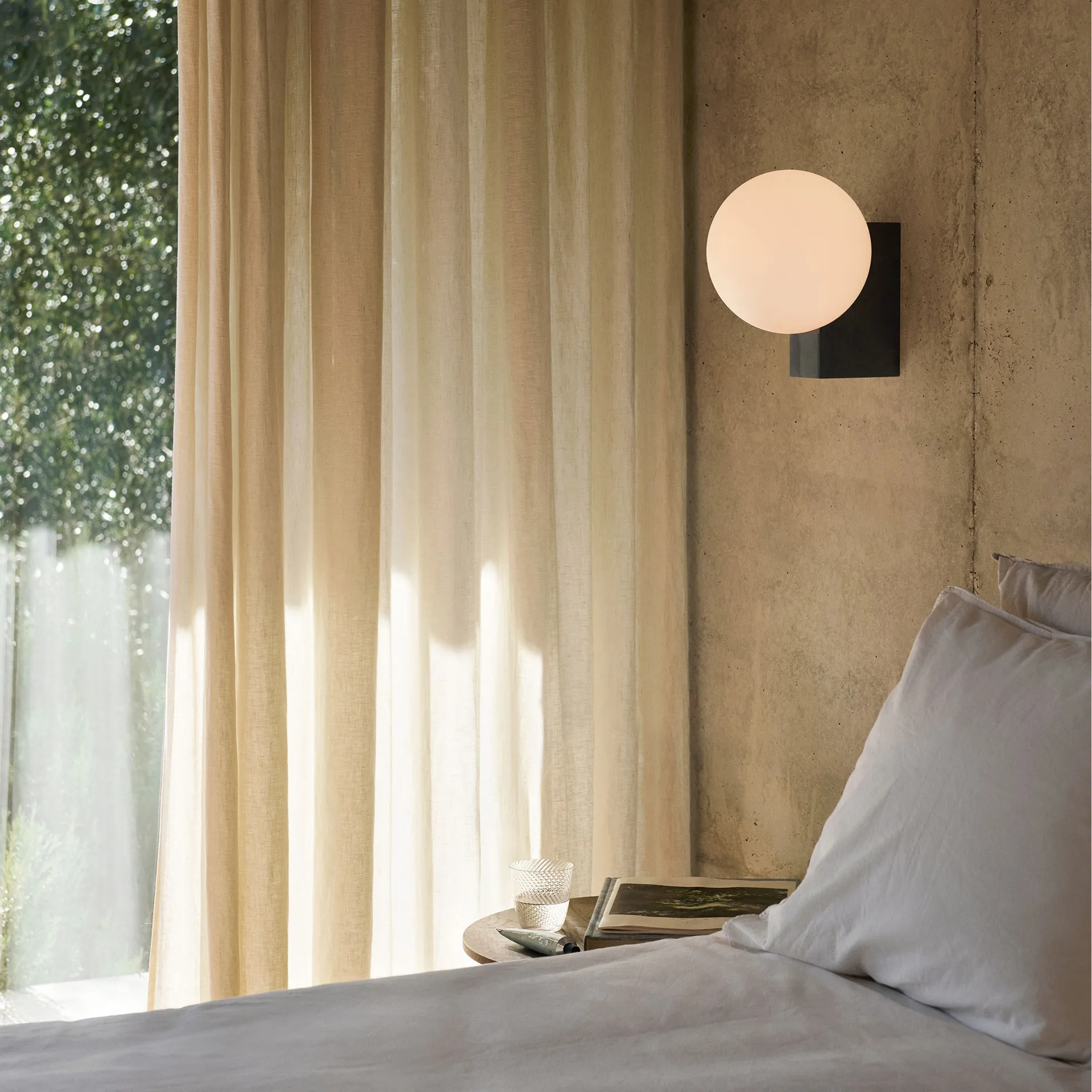 Lampada da parete Journey SHY2, Steel blue &Tradition