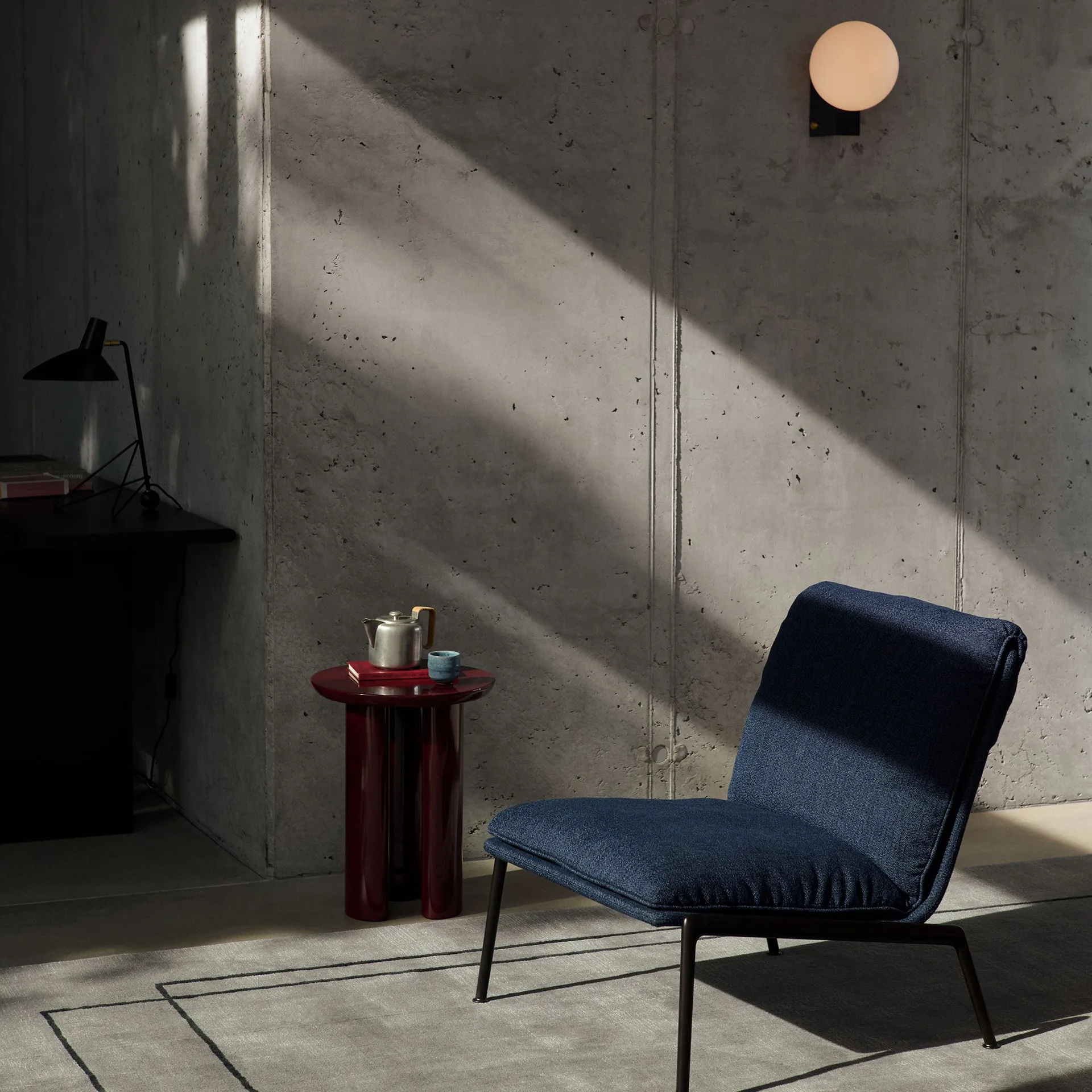 Lampada da parete Journey SHY2, Steel blue &Tradition