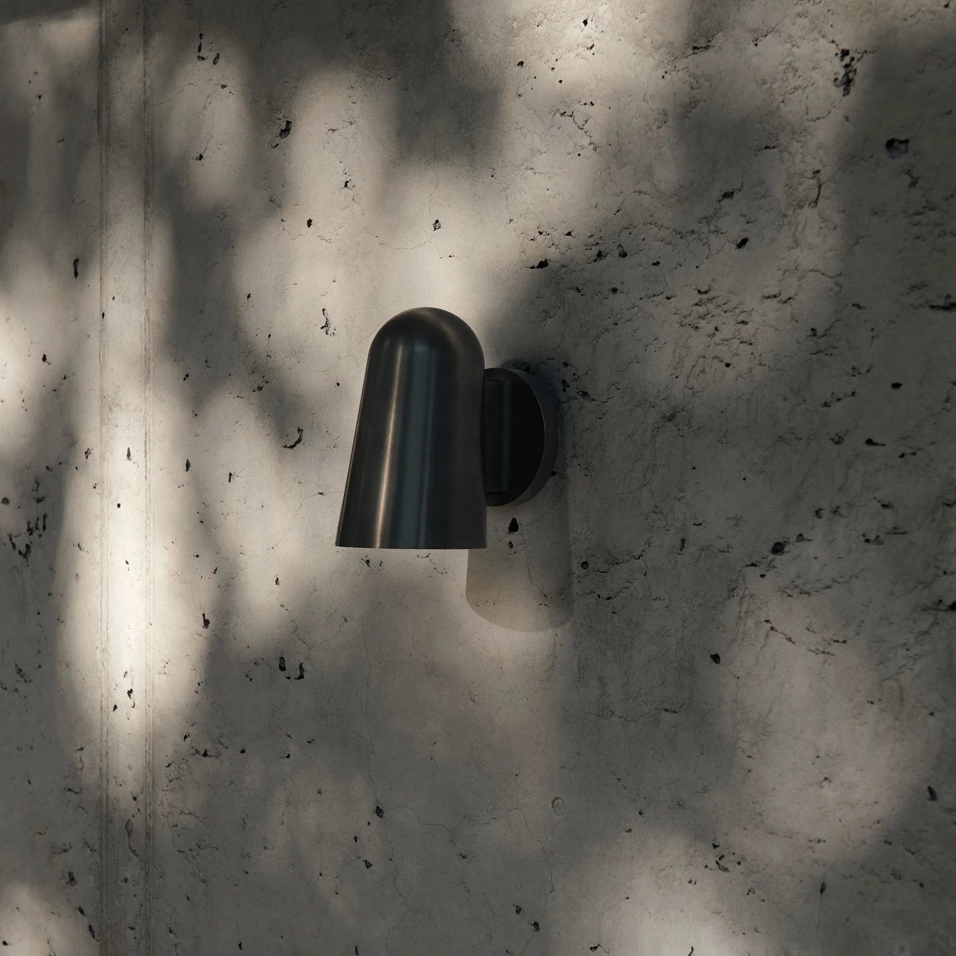 Lampada da parete Solid SC105, Bronzed brass &Tradition