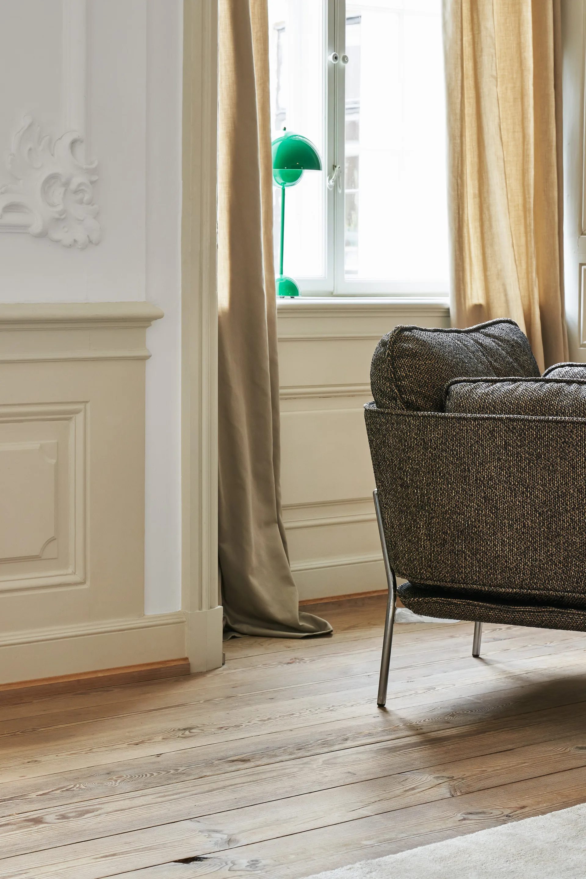 Lampada da tavolo FlowerPot VP3, Signal green &Tradition