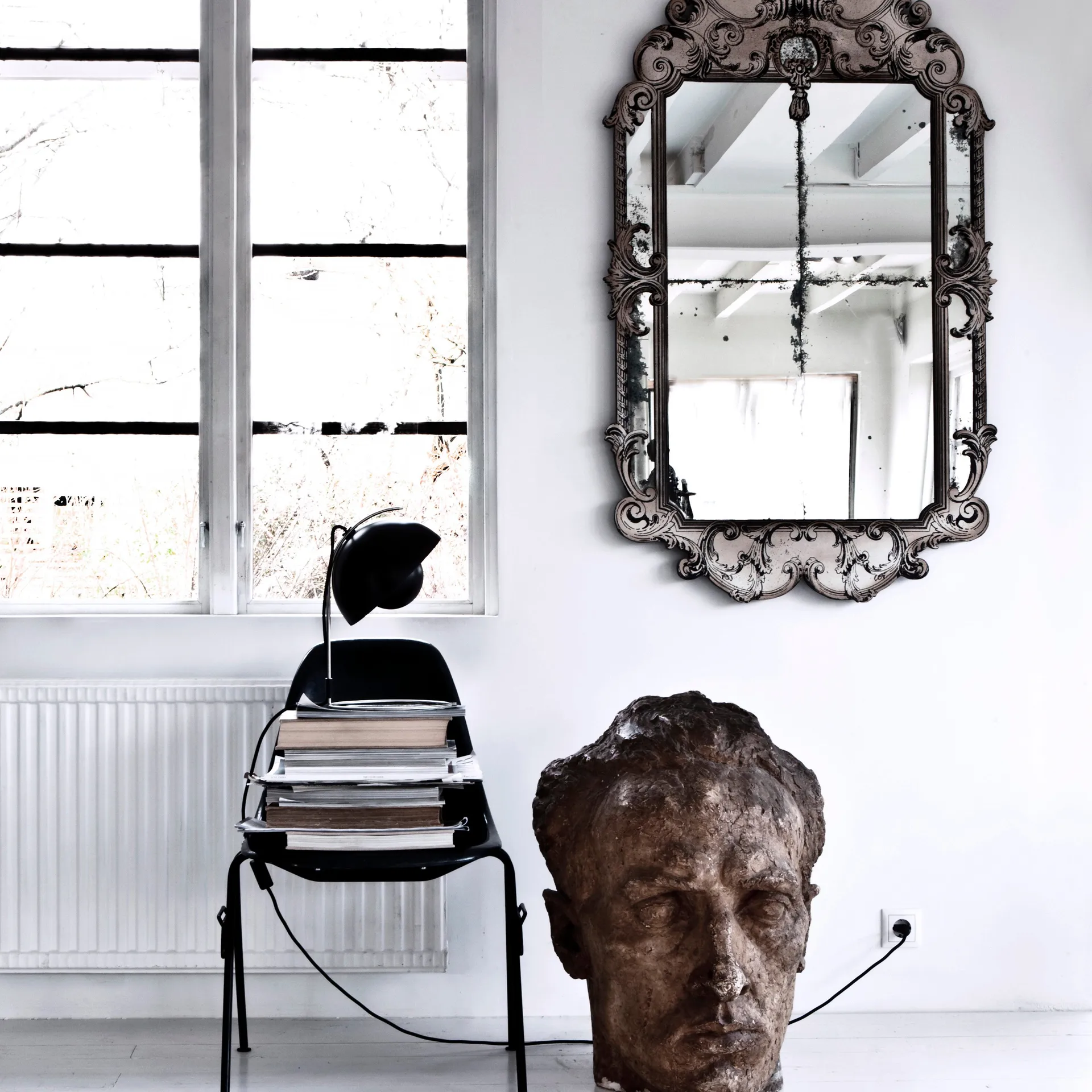 Lampada da tavolo FlowerPot VP4, nero opaco &Tradition