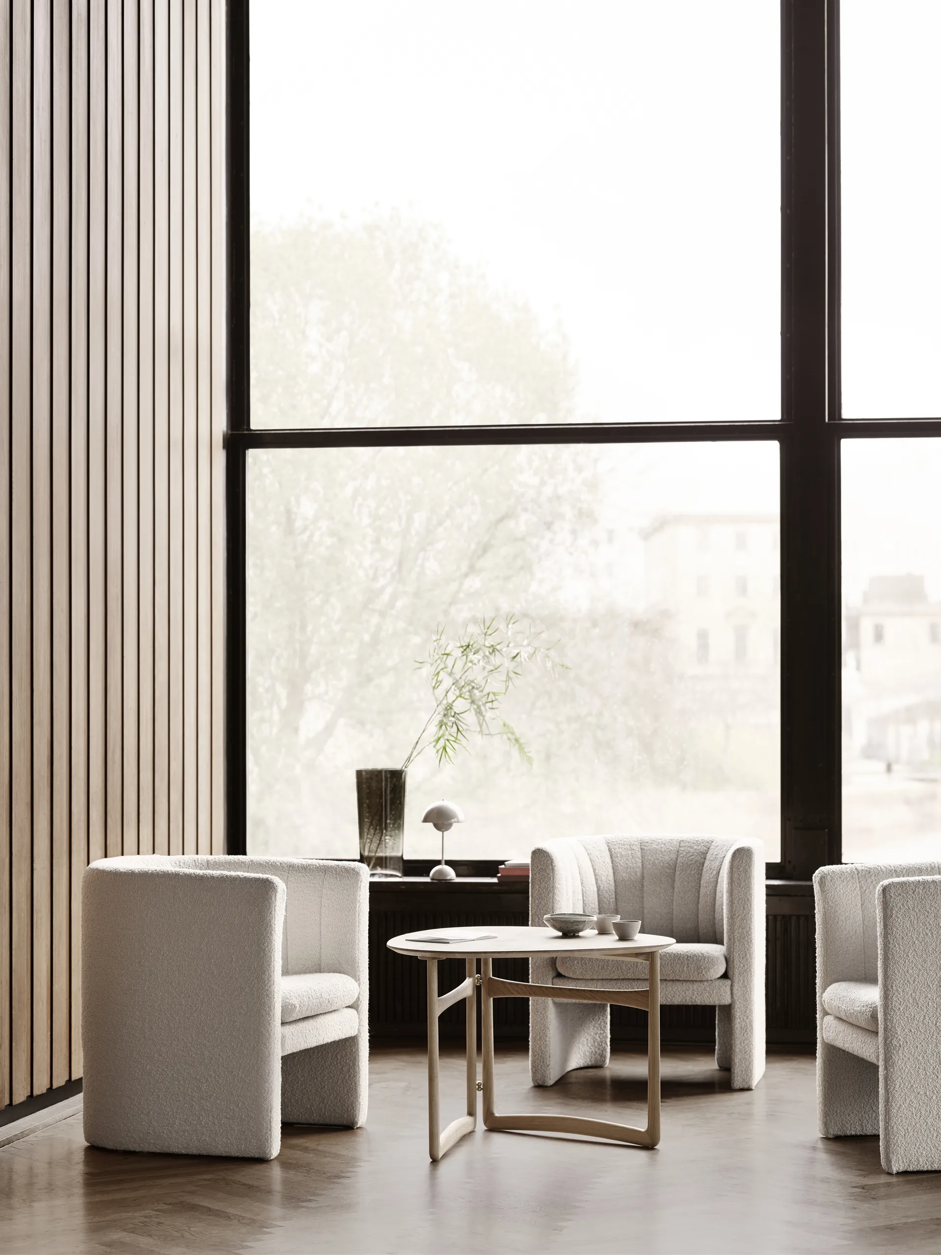 Lampada da tavolo portatile Flowerpot VP9, grigio beige &Tradition