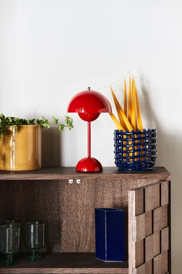 Lampada da tavolo portatile Flowerpot VP9 - Vermilion red - &Tradition