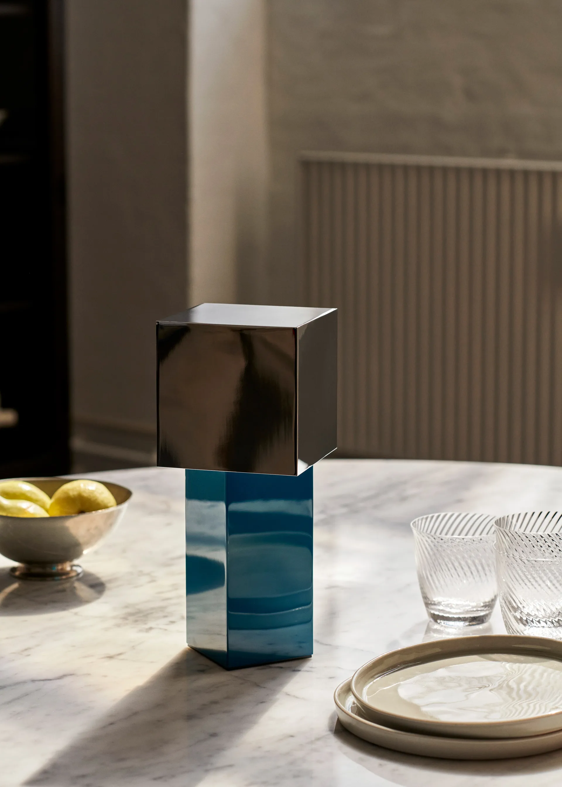 Lampada portatile Pivot ATD7, Blue silver &Tradition