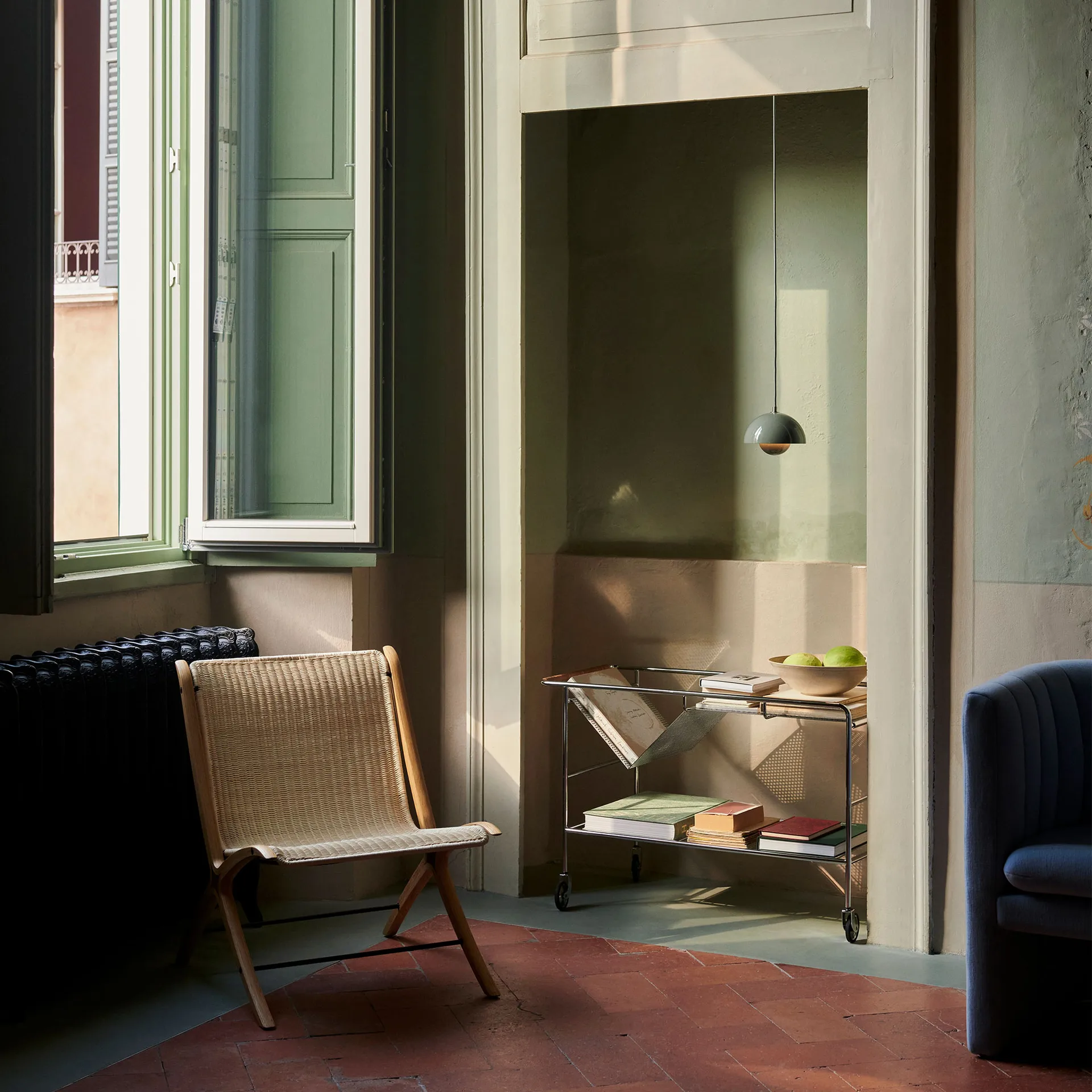 Lampadario Flowerpot VP10, Blu pietra &Tradition