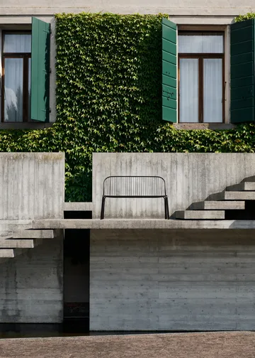 Panca Thorvald SC111 - Nero caldo, 129 cm - &Tradition