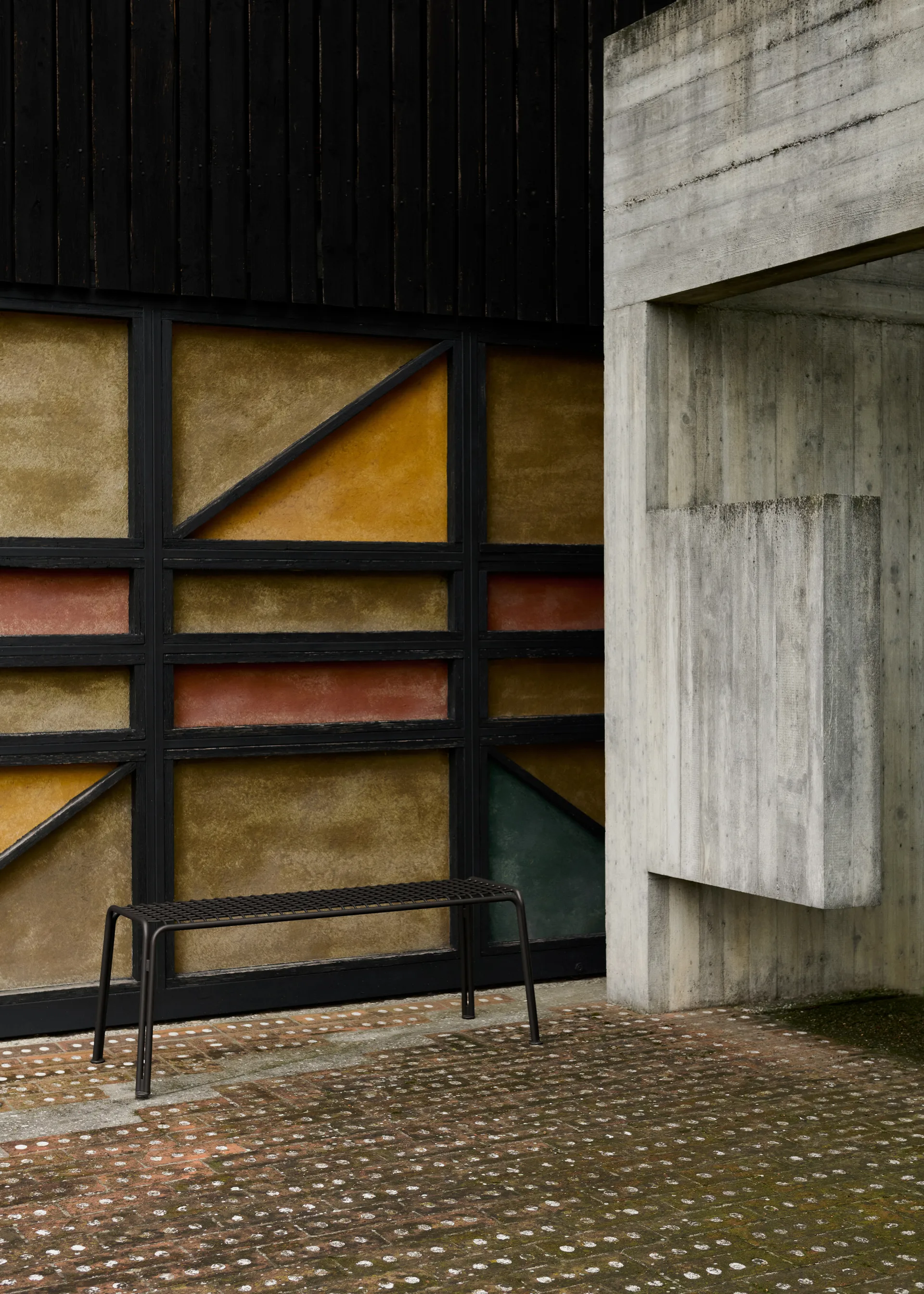 Panca Thorvald SC112, Warm black, 125 cm &Tradition