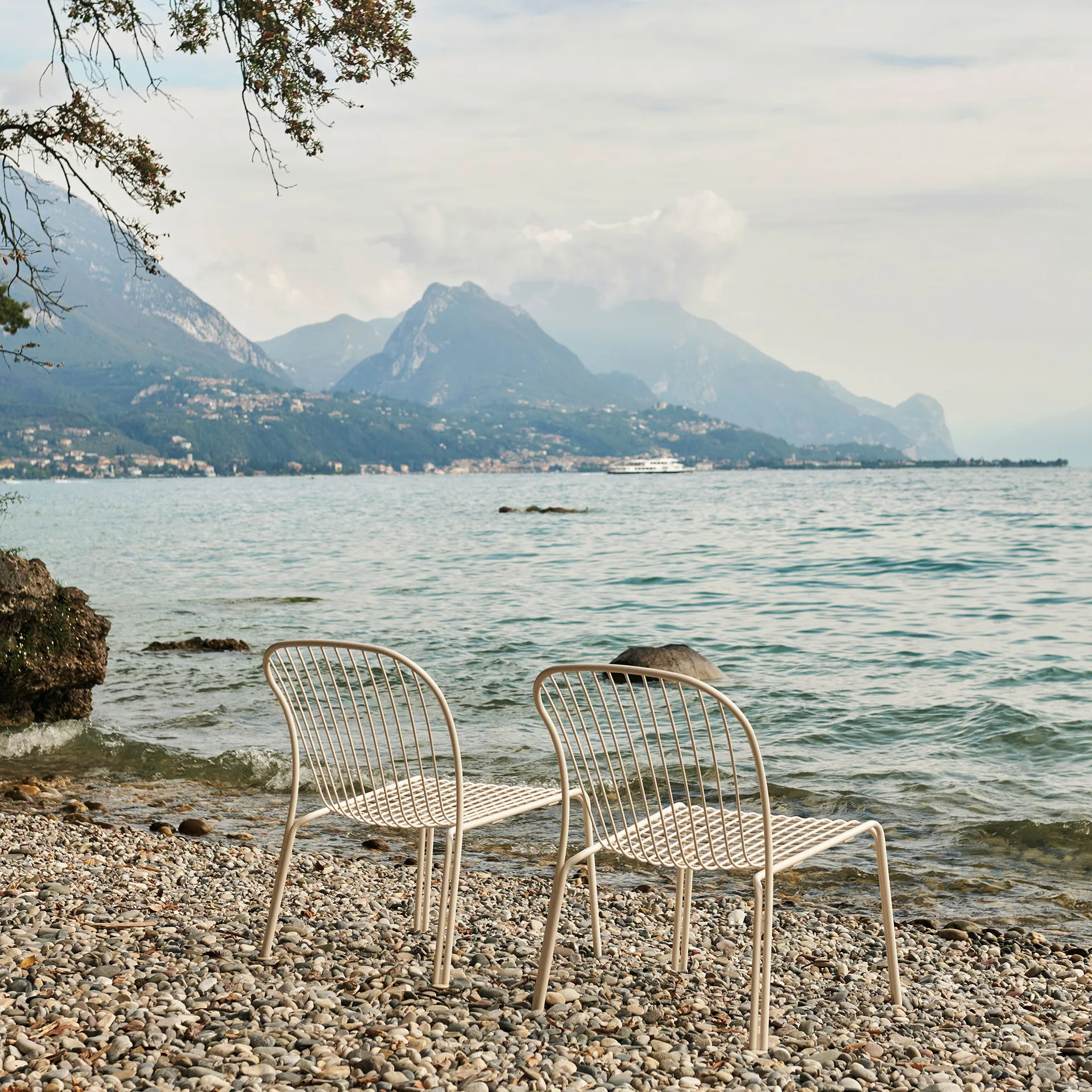 Poltrona lounge Thorvald SC100 , Avorio &Tradition