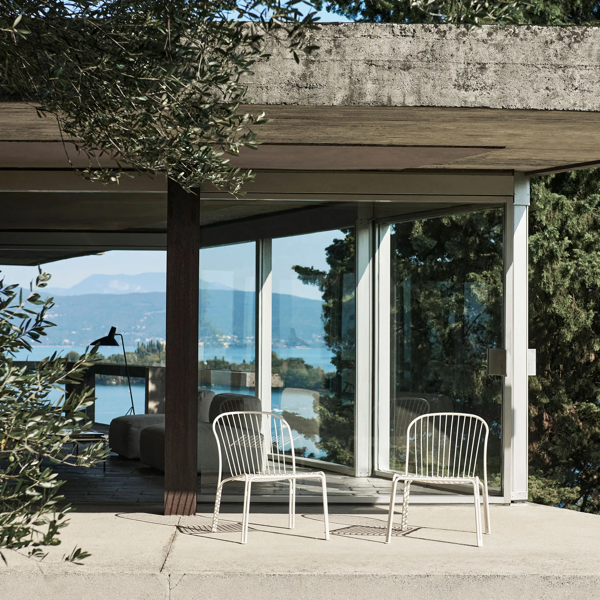 Poltrona lounge Thorvald SC100 , Avorio &Tradition