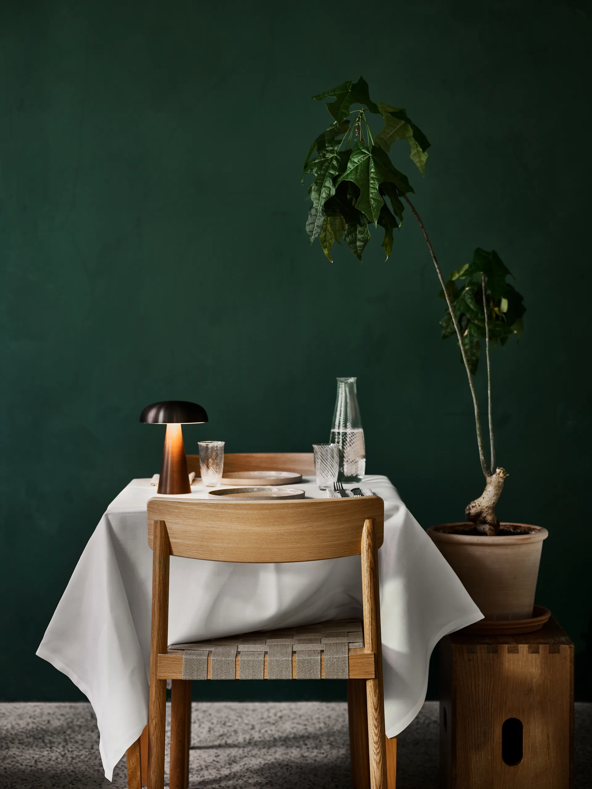Sedia Betty TK1, Rovere-seduta intrecciata in lino naturale, confezione da 4 &Tradition