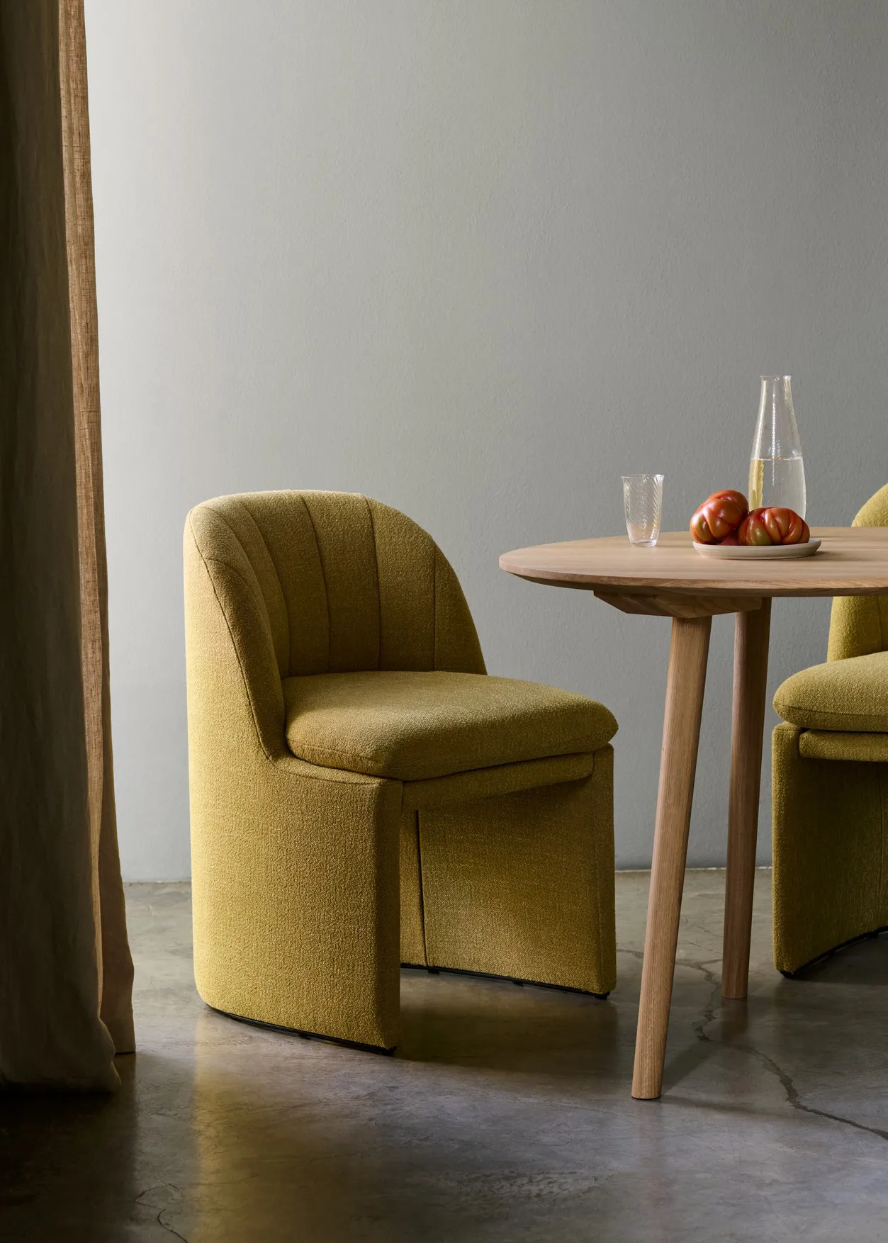 Sedia Loafer Side Chair SC106, Ecriture 0470 &Tradition