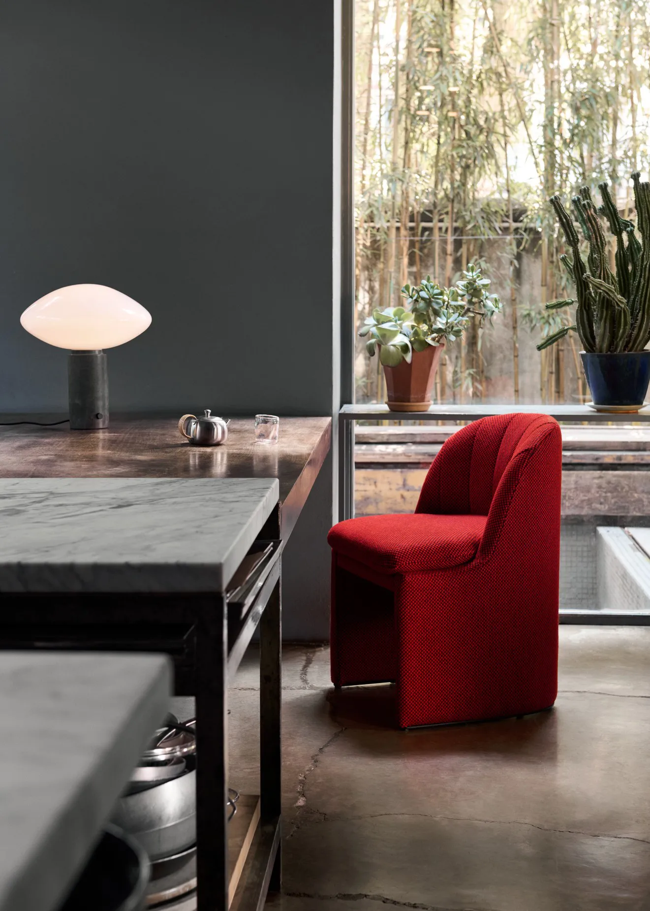 Sedia Loafer Side Chair SC106, Sisu 0655 &Tradition